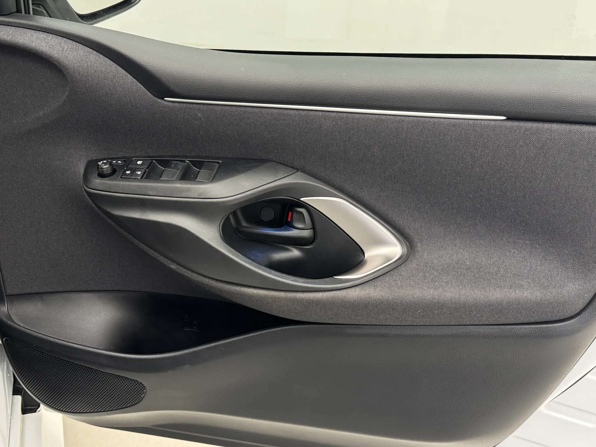 2023 MAZDA 2 HYBRID 2023 MAZDA 2 HYBRID