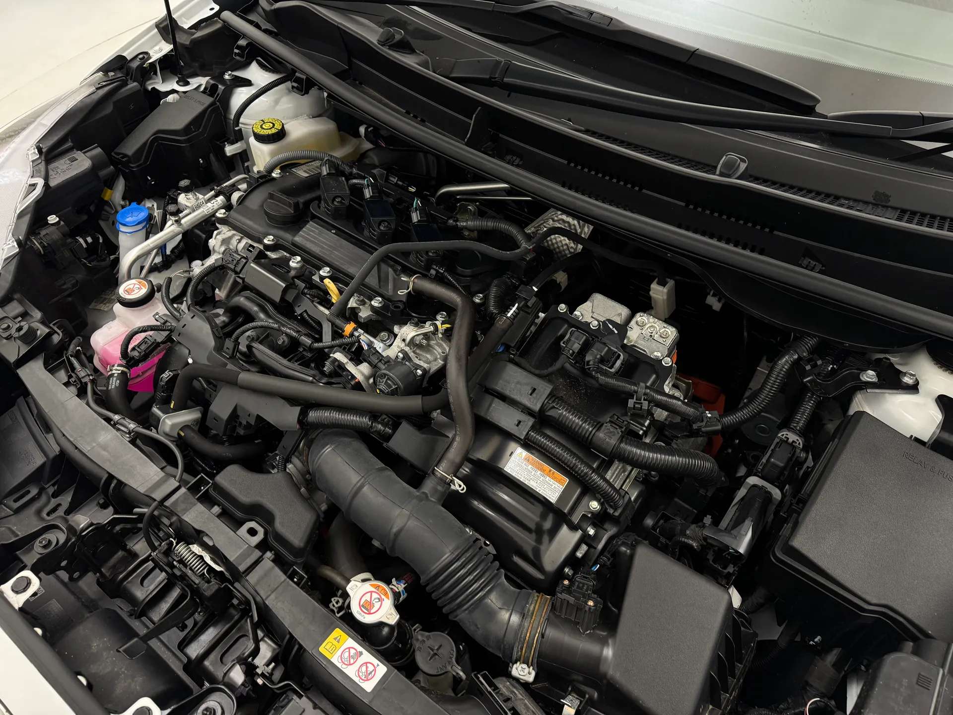 2023 MAZDA 2 HYBRID 2023 MAZDA 2 HYBRID