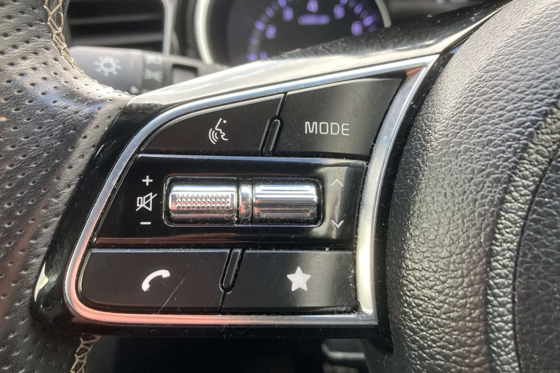 2023 KIA CEED 2023 KIA CEED