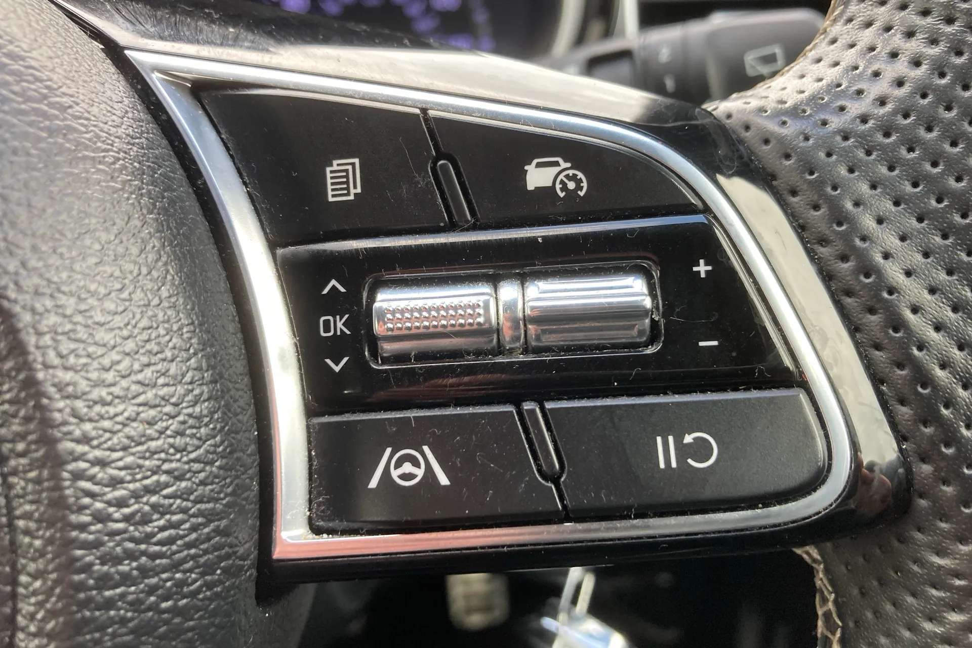 2023 KIA CEED 2023 KIA CEED