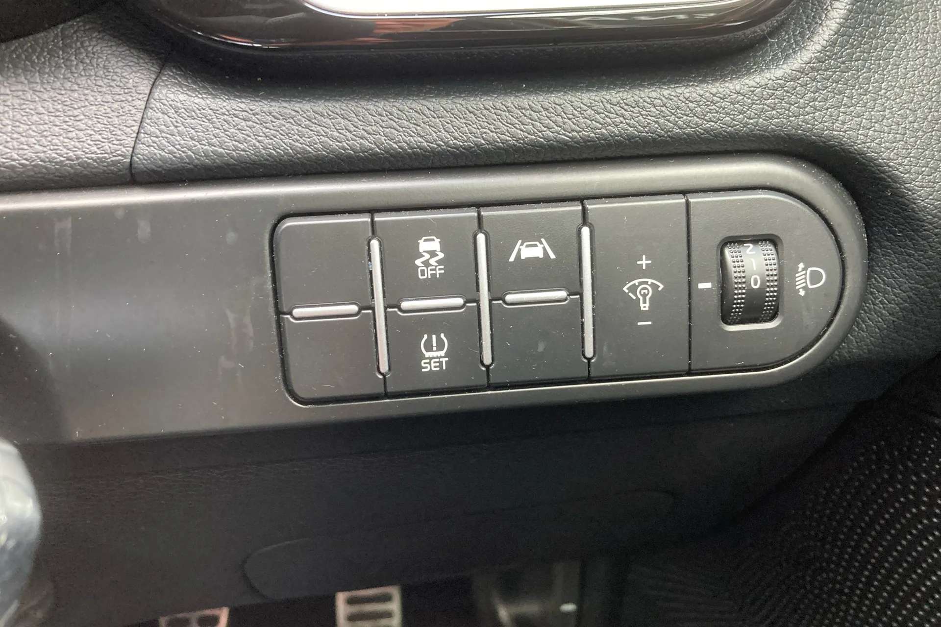 2023 KIA CEED 2023 KIA CEED