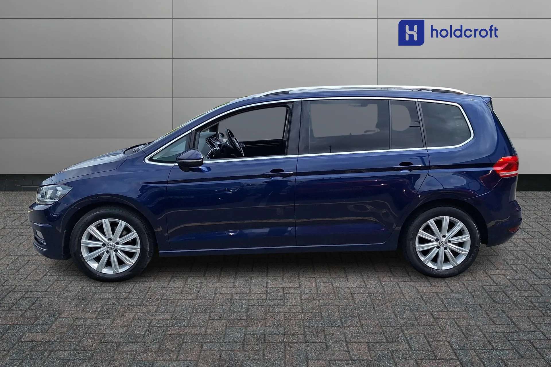 2019 VOLKSWAGEN TOURAN 2019 VOLKSWAGEN TOURAN