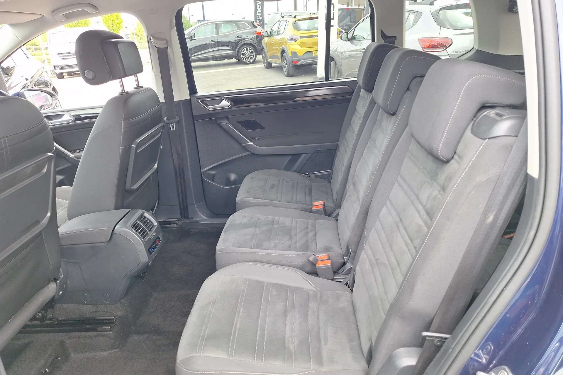 2019 VOLKSWAGEN TOURAN 2019 VOLKSWAGEN TOURAN