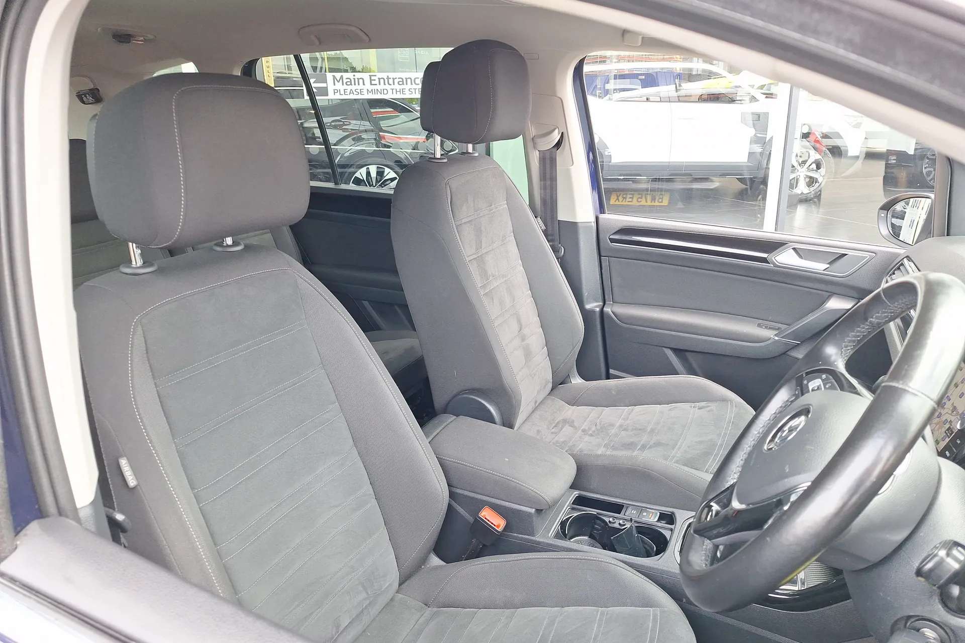 2019 VOLKSWAGEN TOURAN 2019 VOLKSWAGEN TOURAN