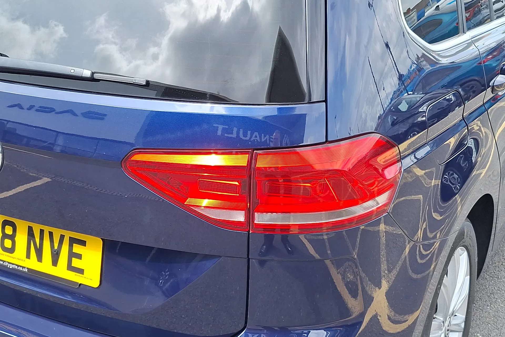 2019 VOLKSWAGEN TOURAN 2019 VOLKSWAGEN TOURAN