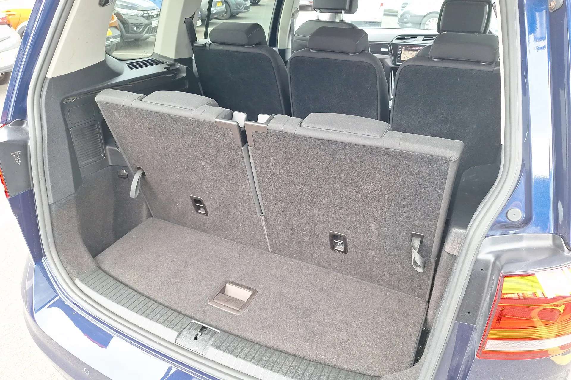2019 VOLKSWAGEN TOURAN 2019 VOLKSWAGEN TOURAN