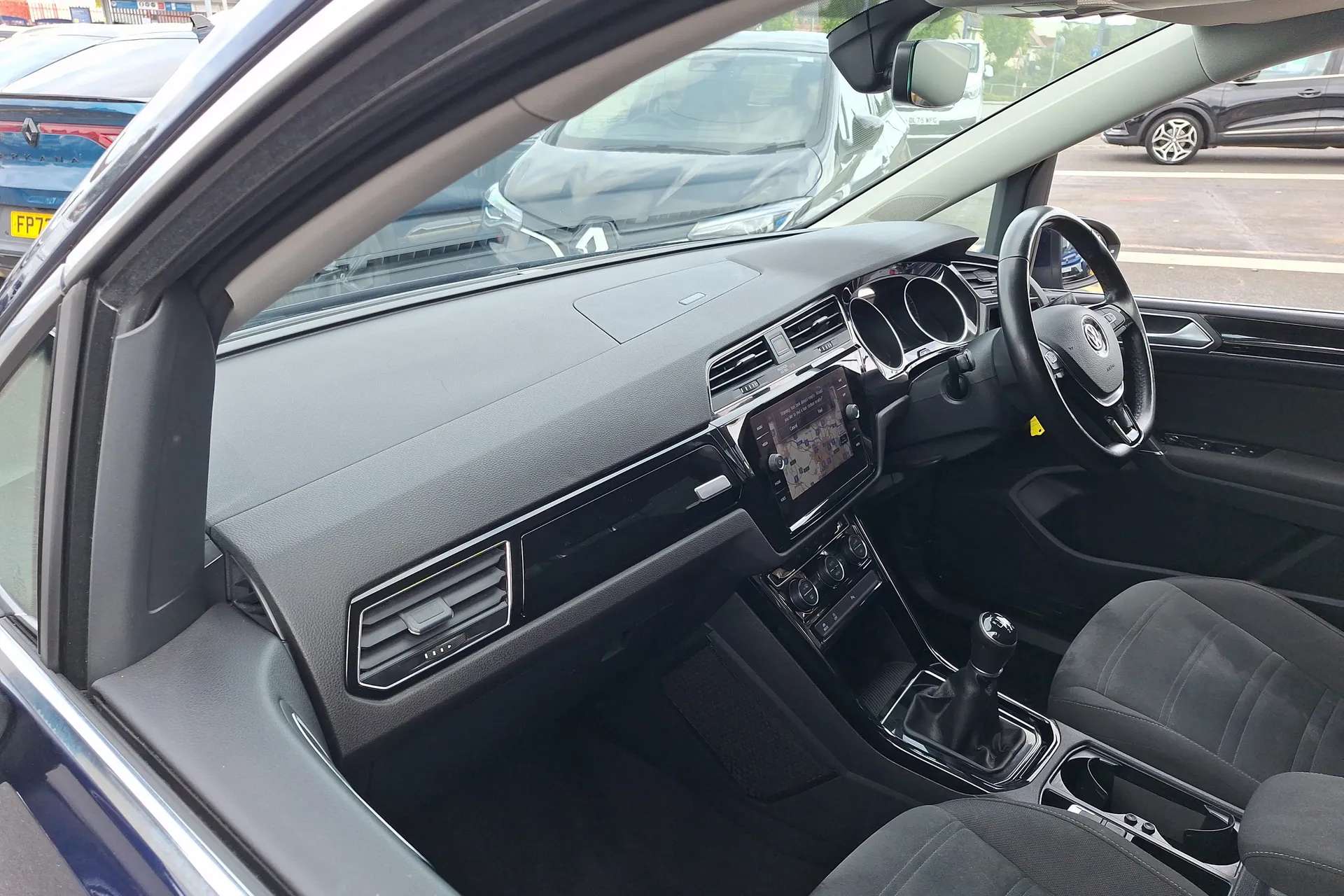 2019 VOLKSWAGEN TOURAN 2019 VOLKSWAGEN TOURAN