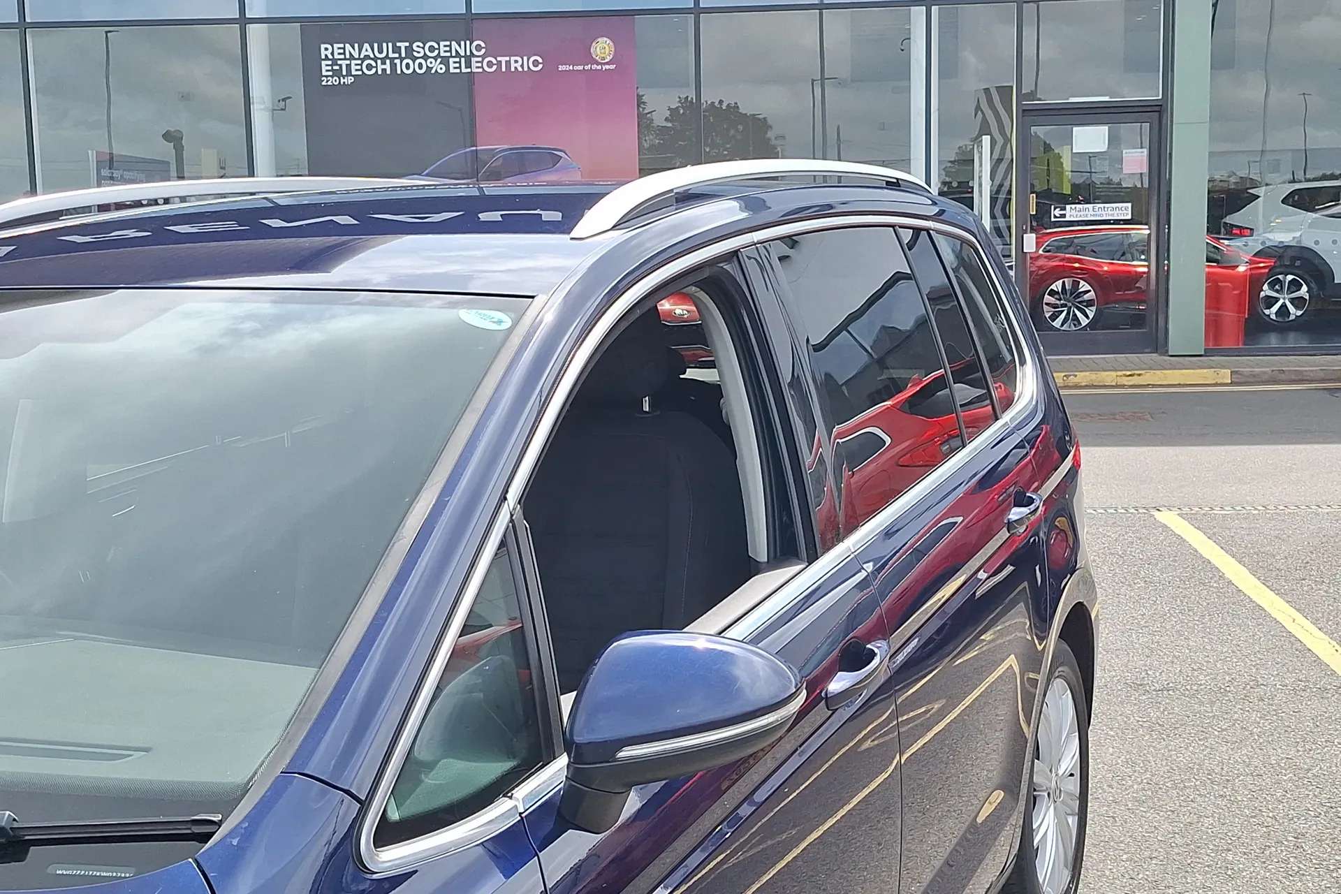 2019 VOLKSWAGEN TOURAN 2019 VOLKSWAGEN TOURAN