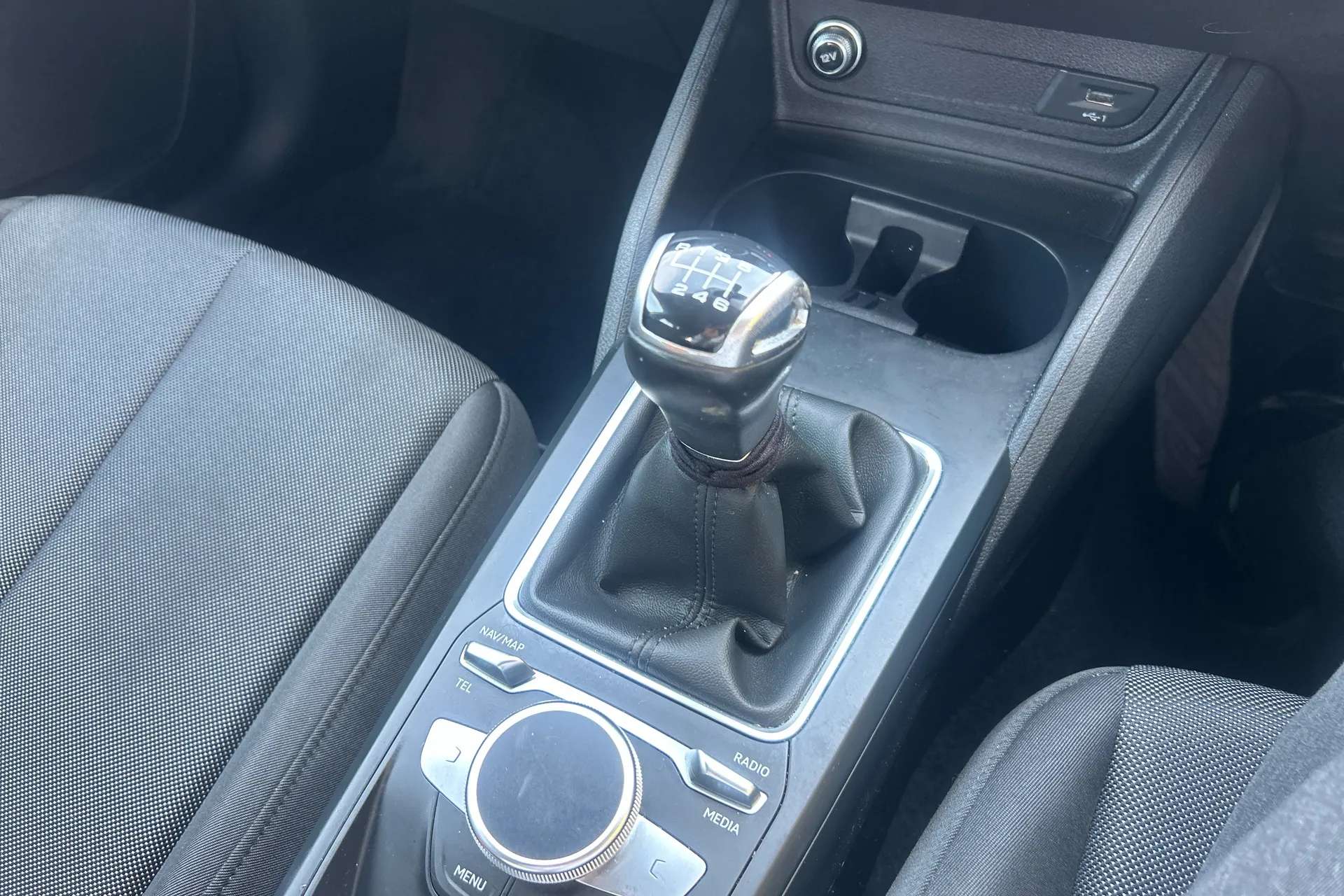 2022 AUDI Q2 2022 AUDI Q2