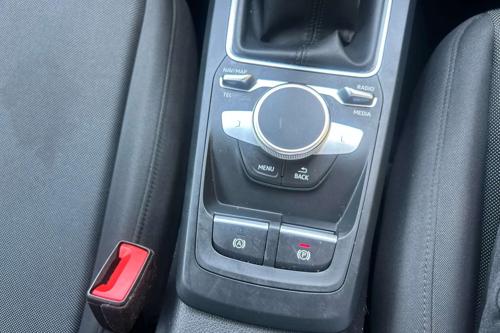 2022 AUDI Q2 2022 AUDI Q2