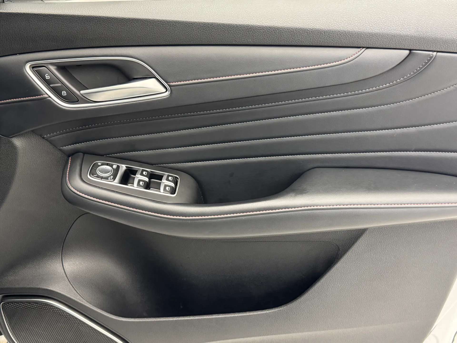 2023 MG MOTOR UK HS 2023 MG MOTOR UK HS