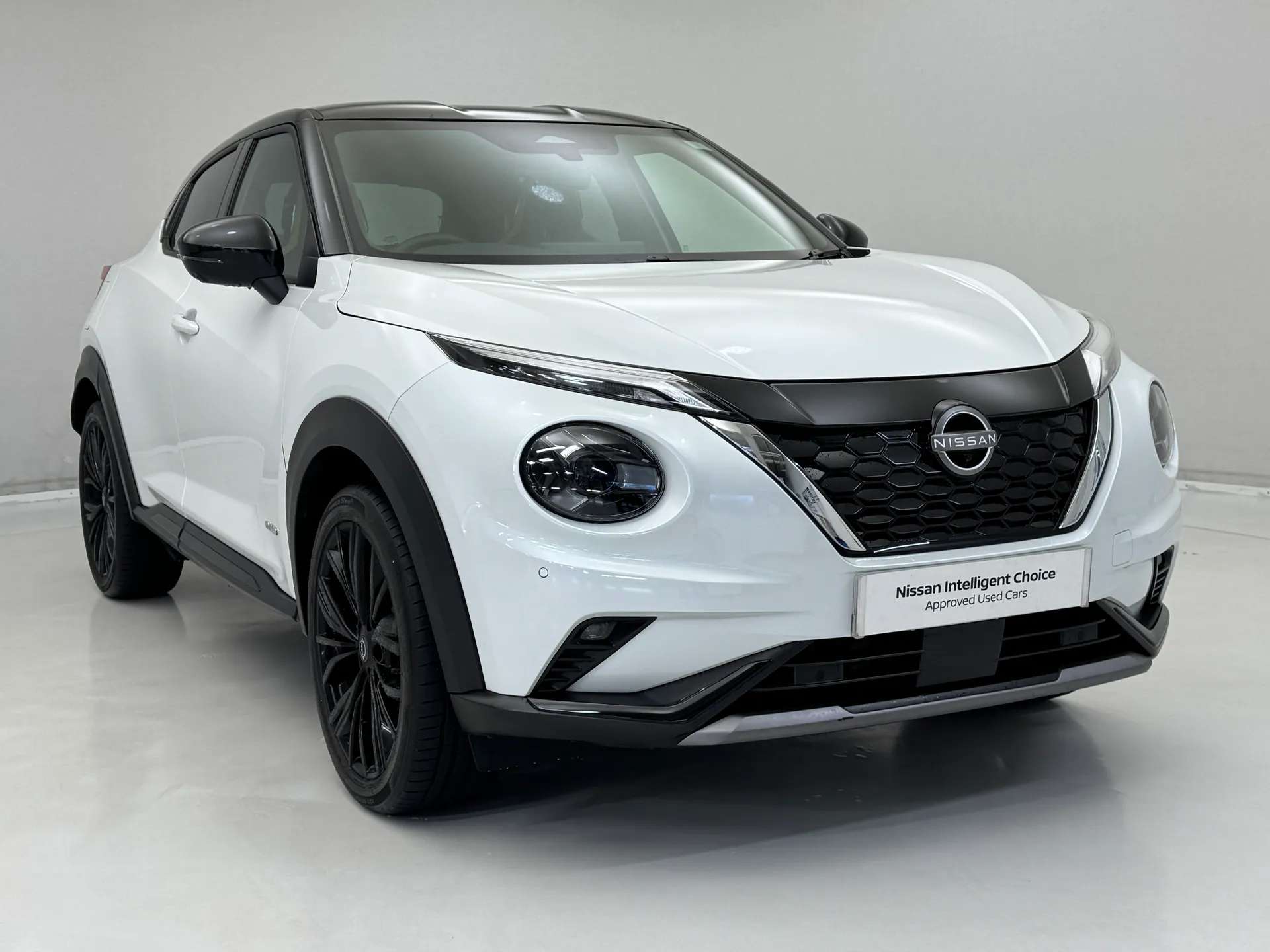 A 2024 NISSAN JUKE 1.6 Hybrid N-Sport 5dr Auto A 2024 NISSAN JUKE 1.6 Hybrid N-Sport 5dr Auto