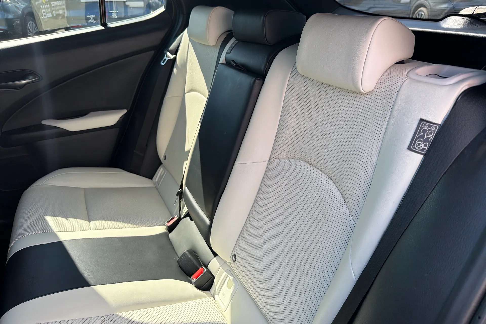 2020 LEXUS UX 2020 LEXUS UX