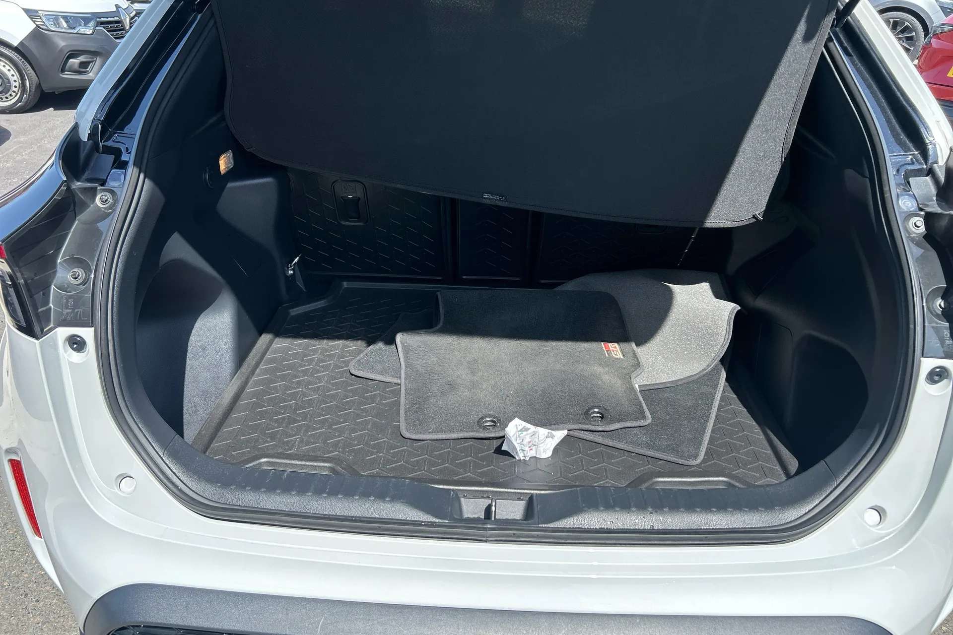 2023 TOYOTA YARIS CROSS 2023 TOYOTA YARIS CROSS