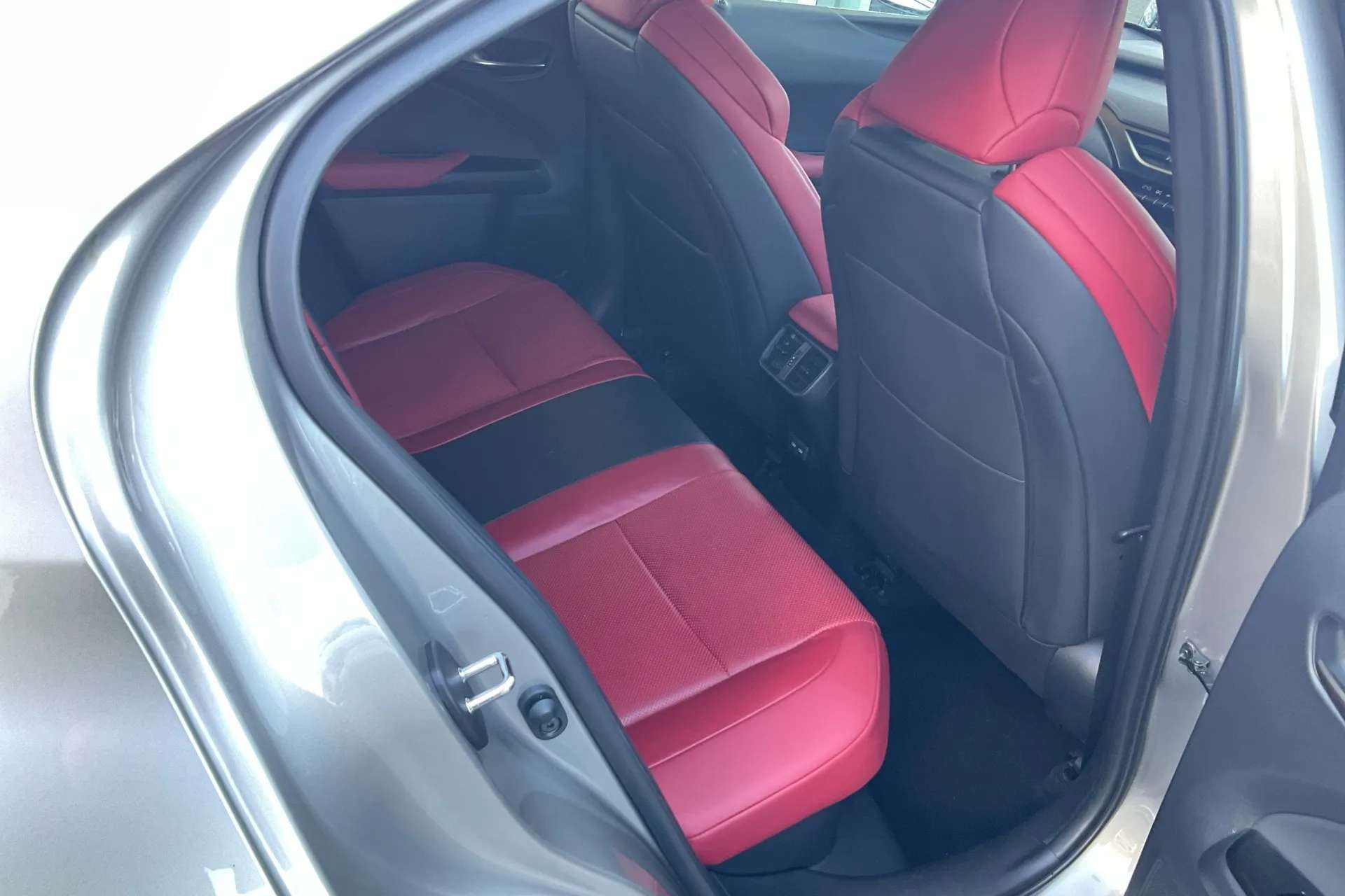 2021 LEXUS UX 2021 LEXUS UX