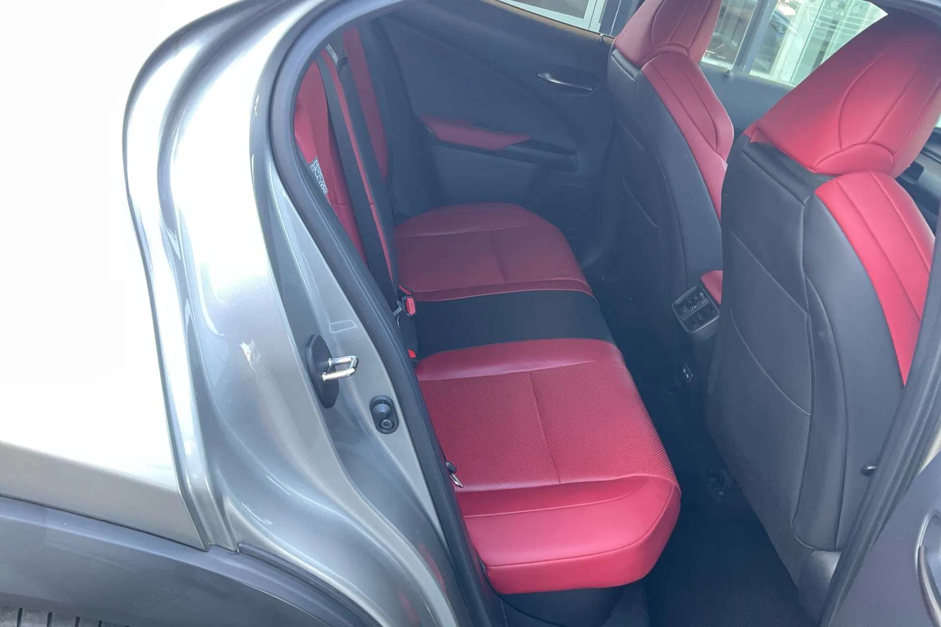 2021 LEXUS UX 2021 LEXUS UX