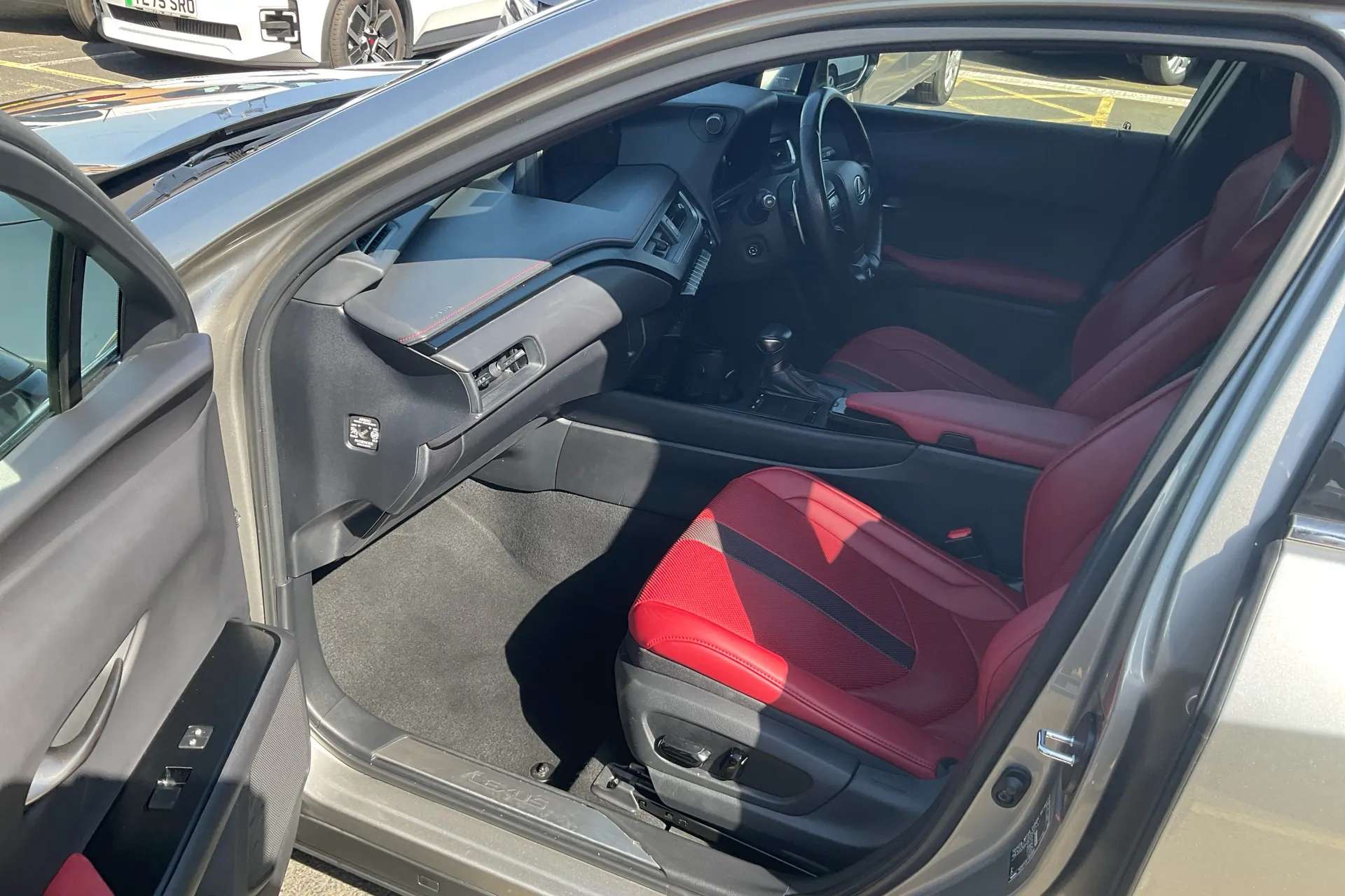 2021 LEXUS UX 2021 LEXUS UX