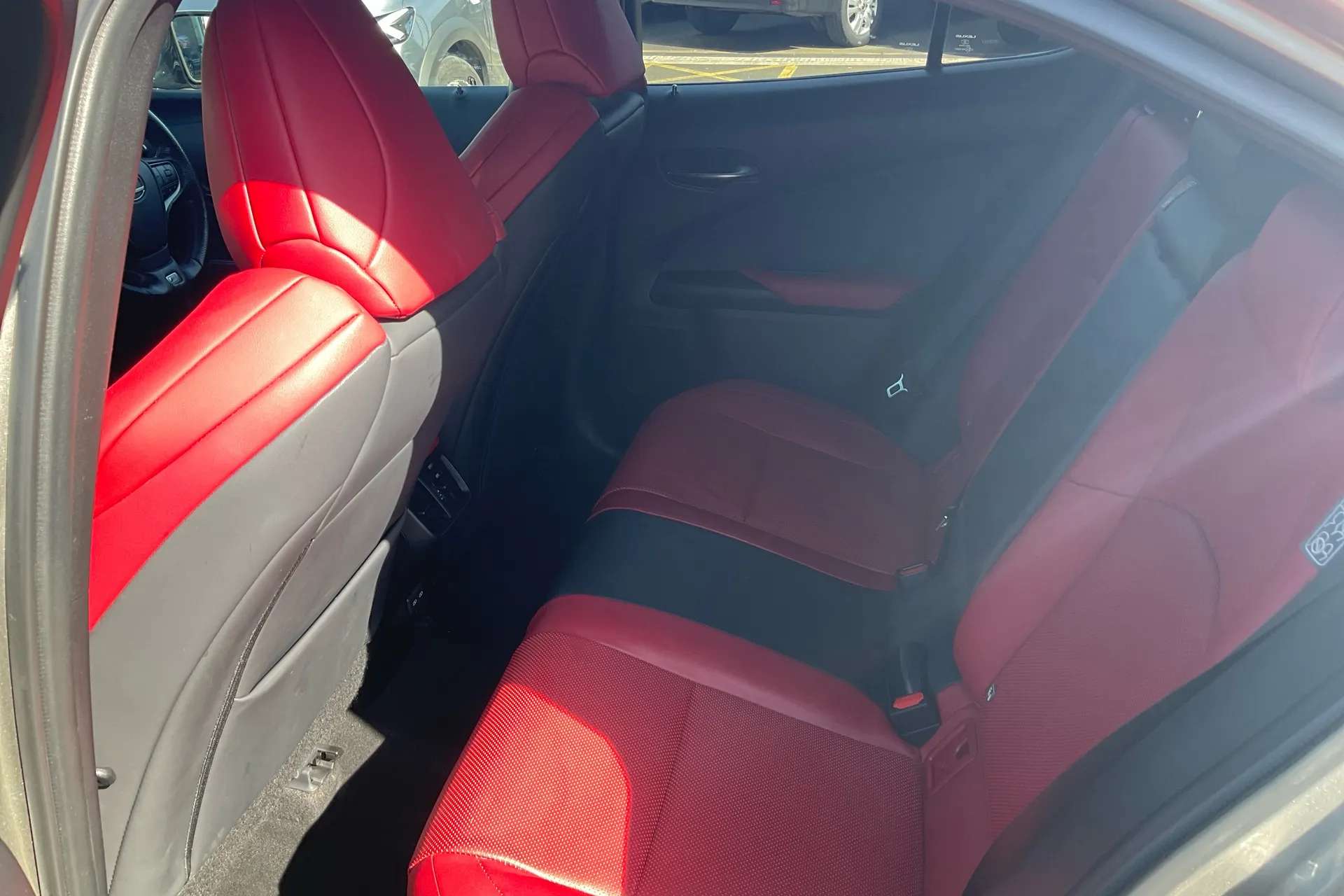 2021 LEXUS UX 2021 LEXUS UX