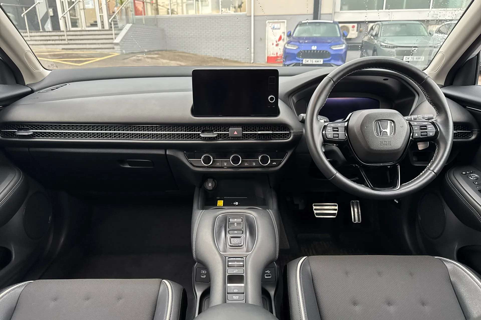 A 2023 HONDA ZR-V 2.0 eHEV Sport 5dr CVT A 2023 HONDA ZR-V 2.0 eHEV Sport 5dr CVT