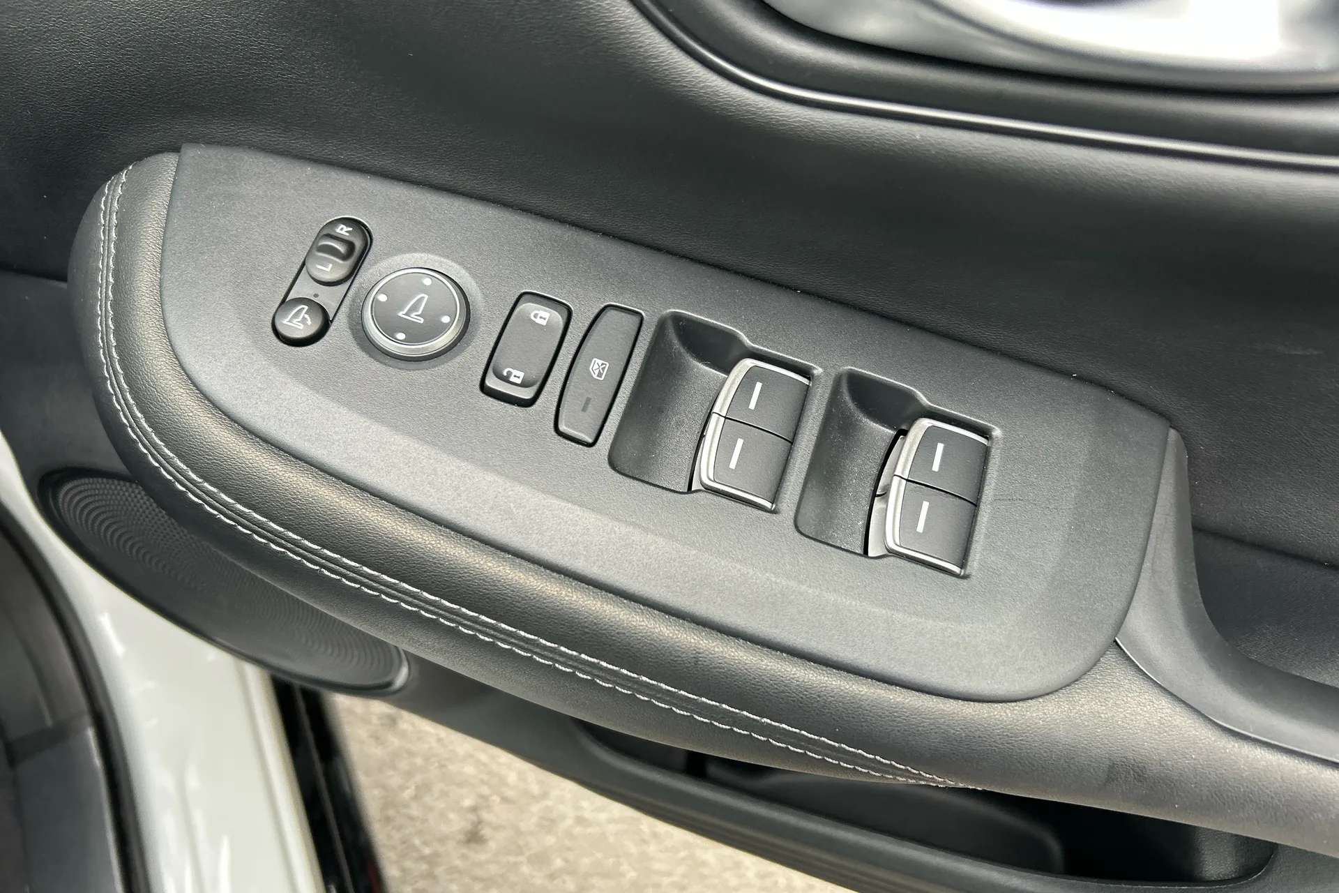 2025 HONDA ZR-V 2025 HONDA ZR-V