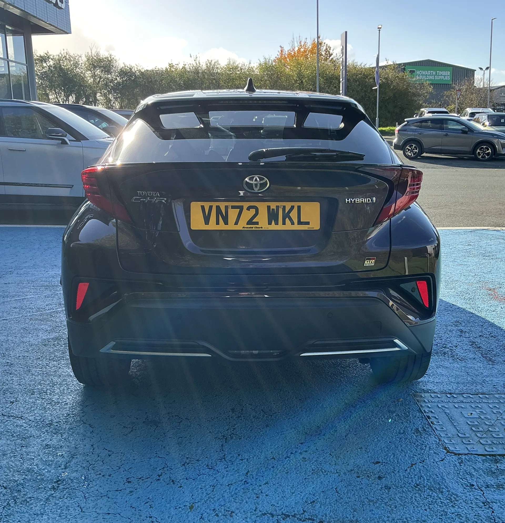 A 2023 TOYOTA C-HR 1.8 Hybrid GR Sport 5dr CVT A 2023 TOYOTA C-HR 1.8 Hybrid GR Sport 5dr CVT