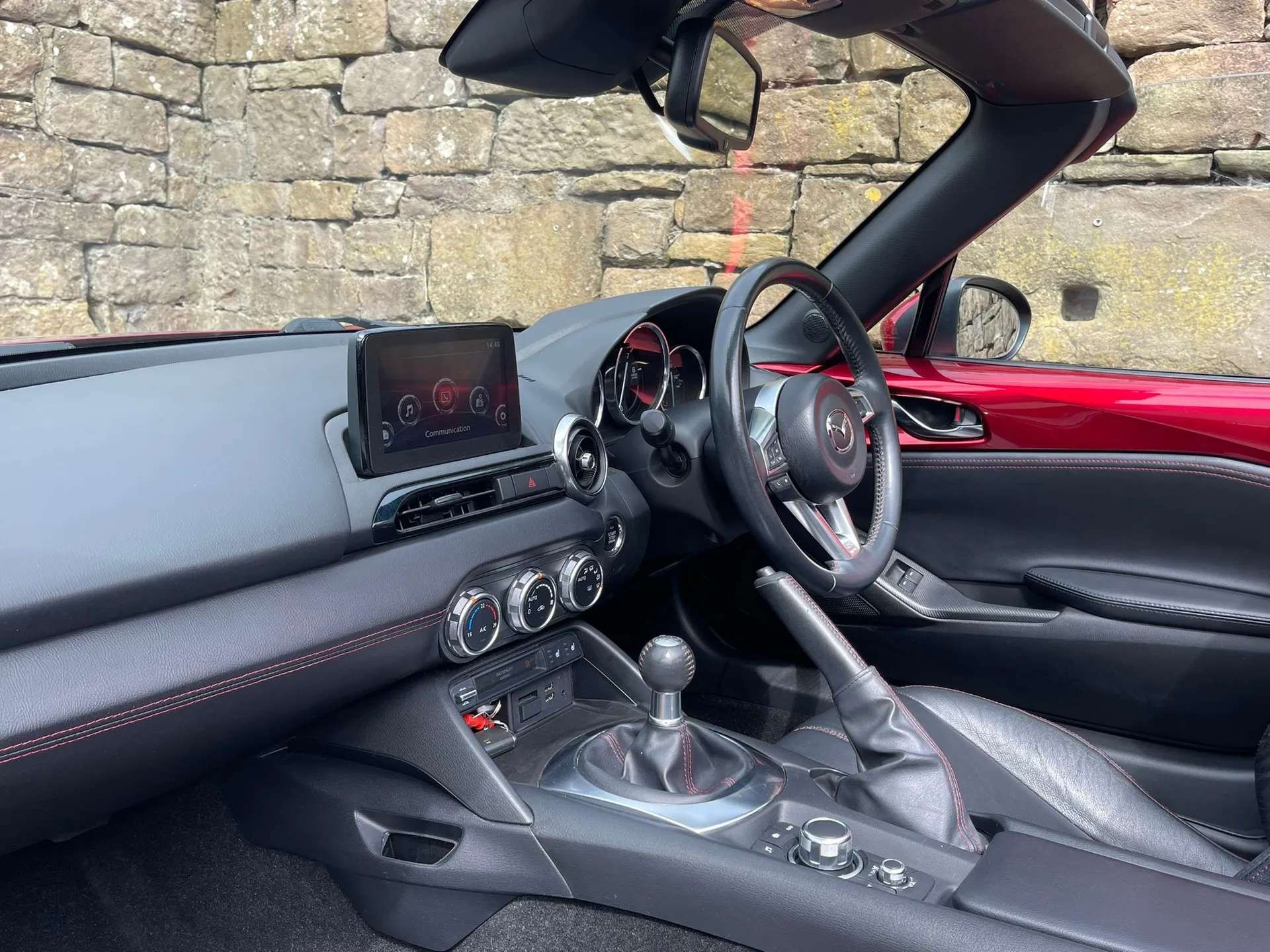2019 MAZDA MX-5 2019 MAZDA MX-5