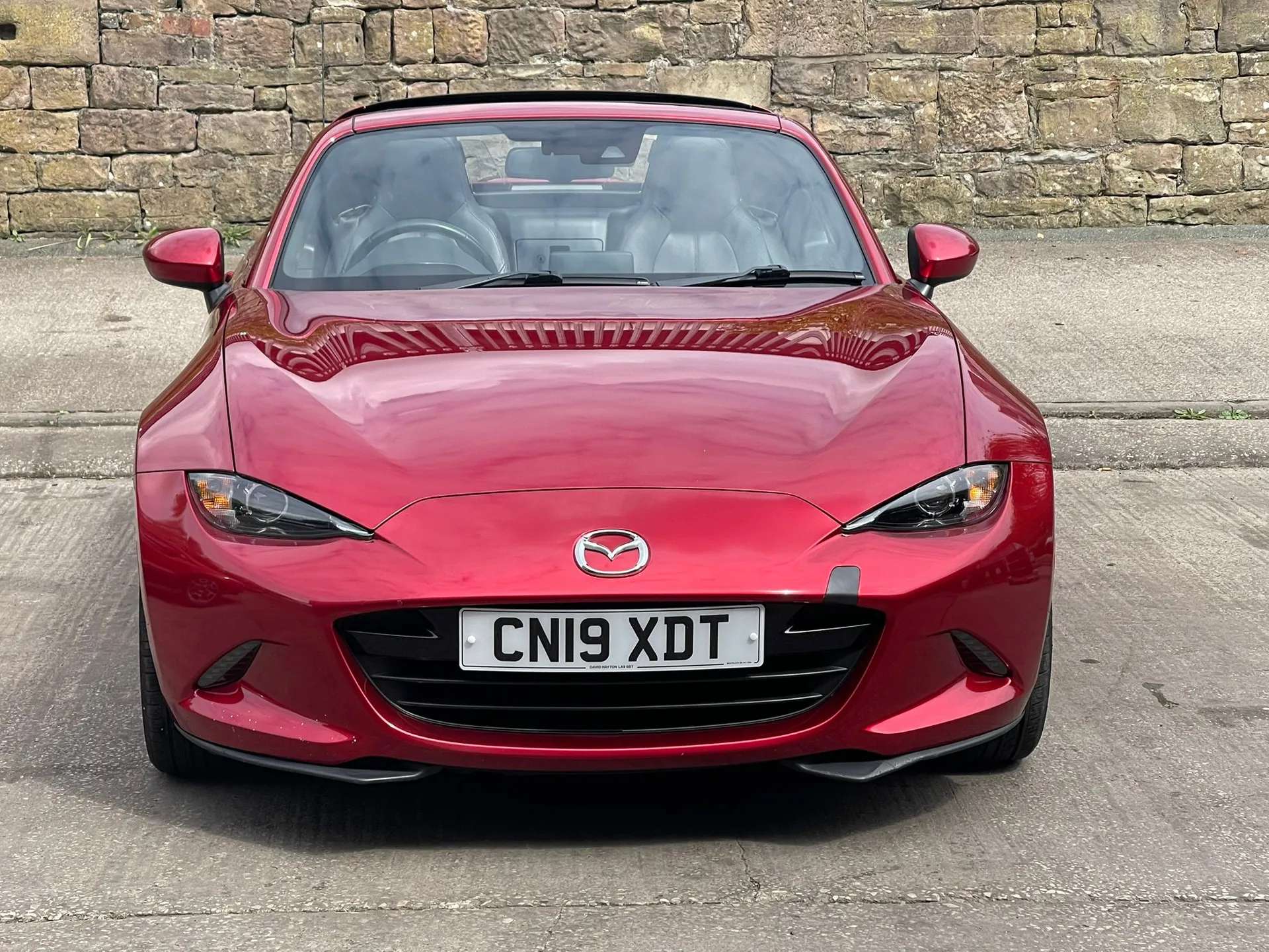 2019 MAZDA MX-5 2019 MAZDA MX-5