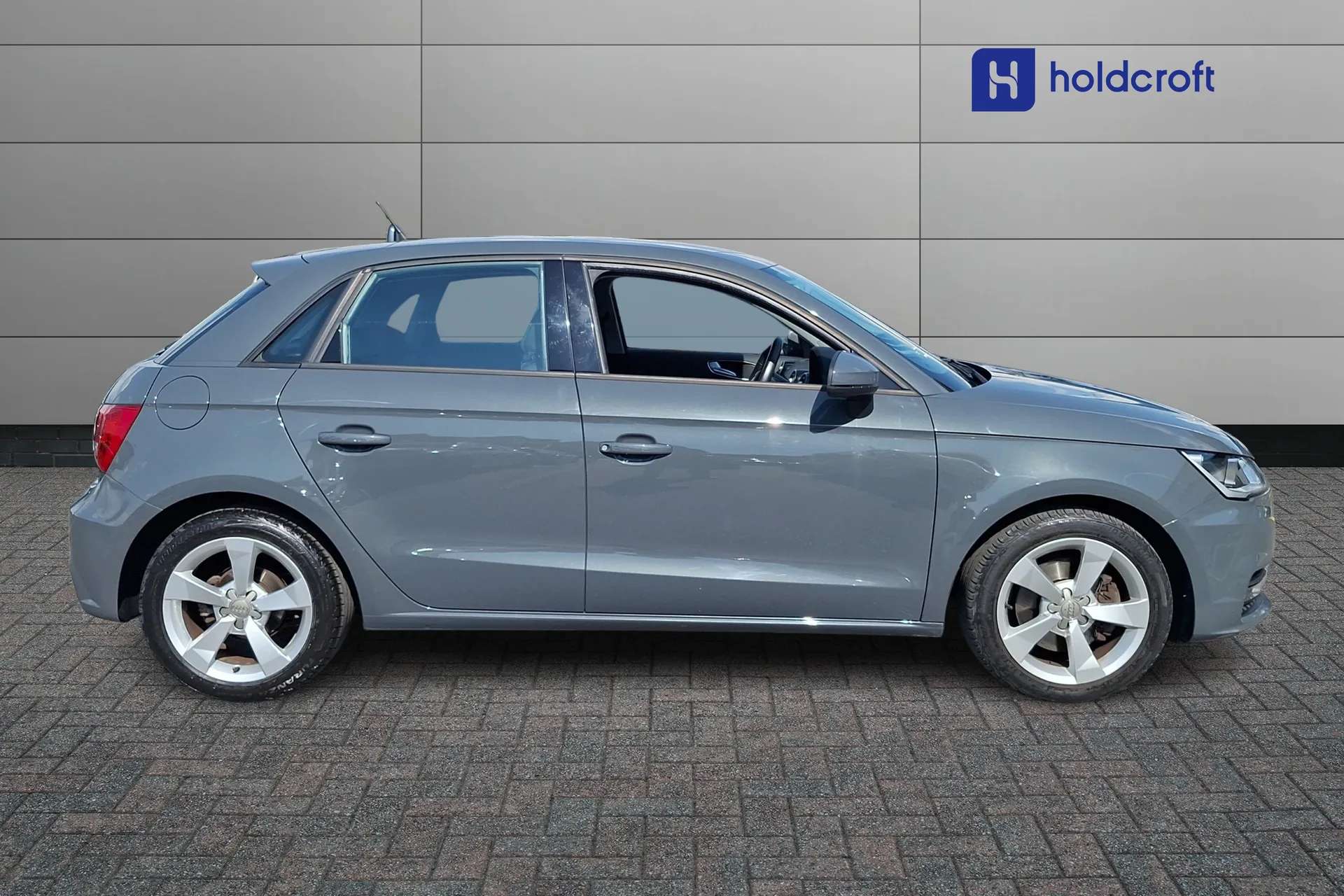 2018 AUDI A1 2018 AUDI A1