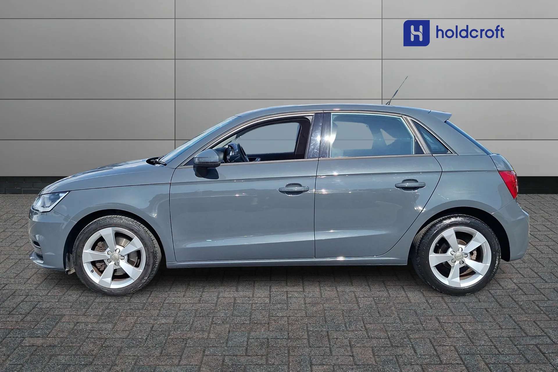 2018 AUDI A1 2018 AUDI A1