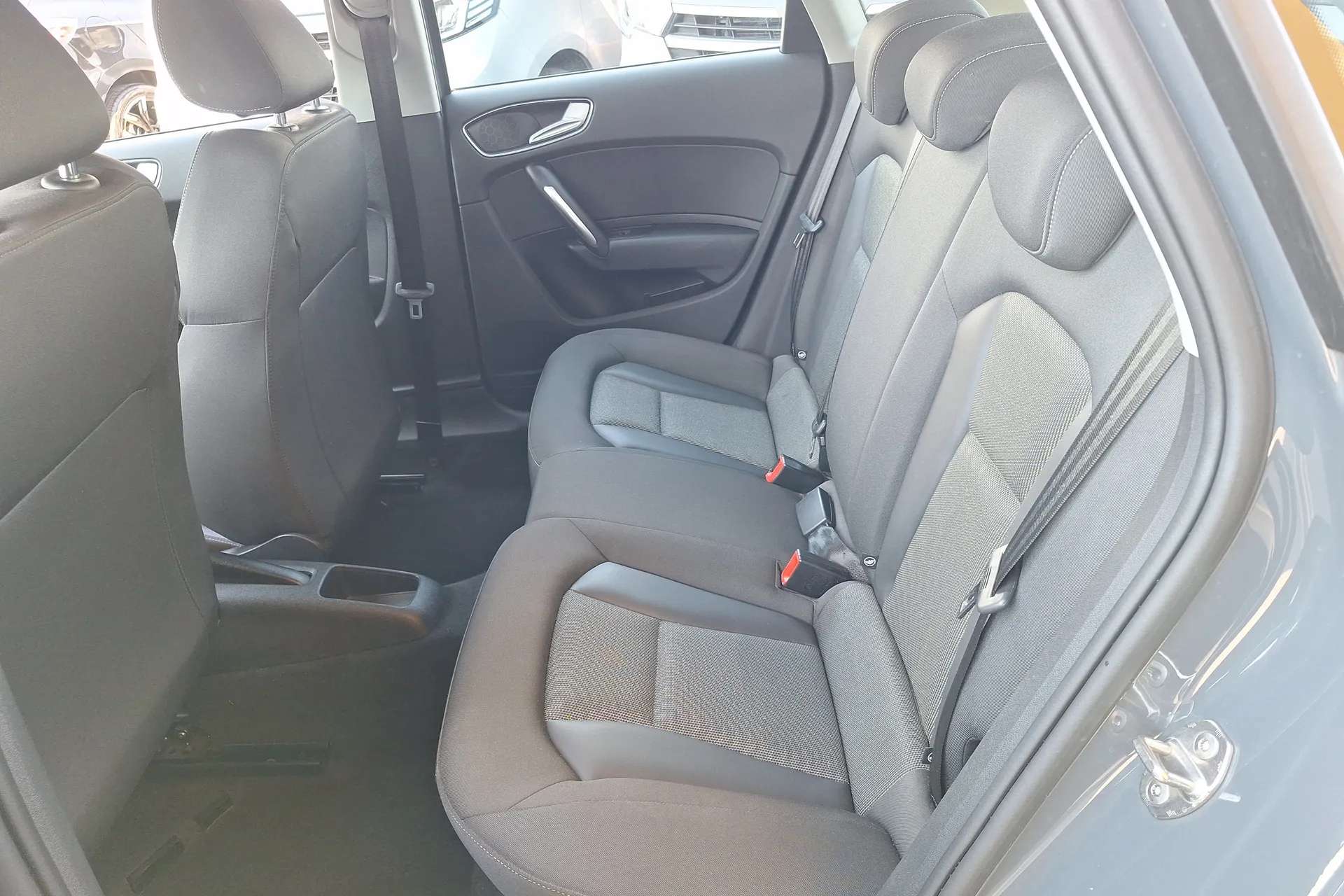 2018 AUDI A1 2018 AUDI A1