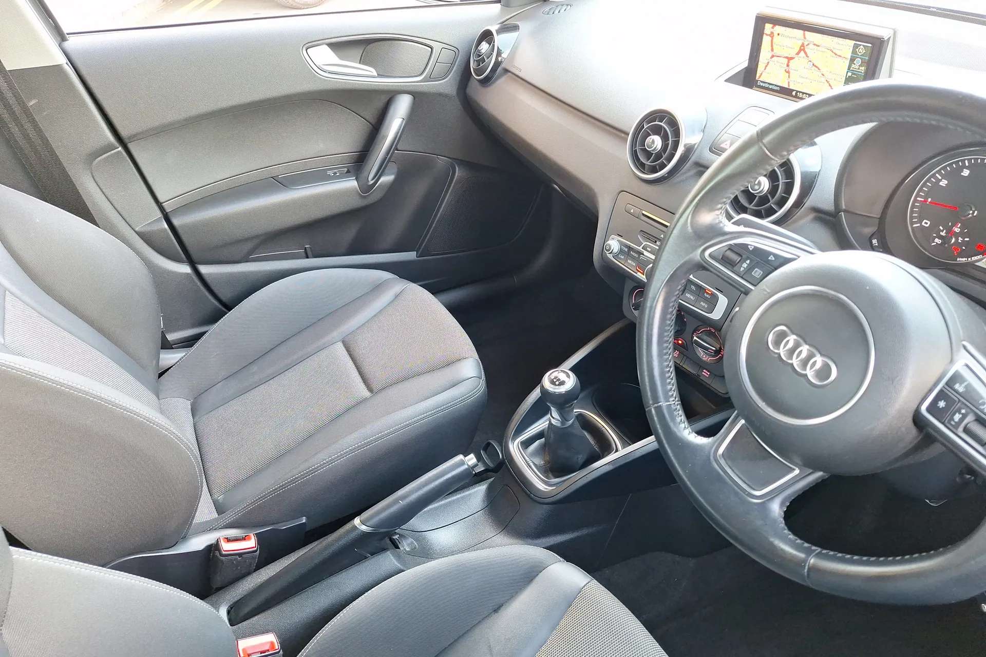 2018 AUDI A1 2018 AUDI A1