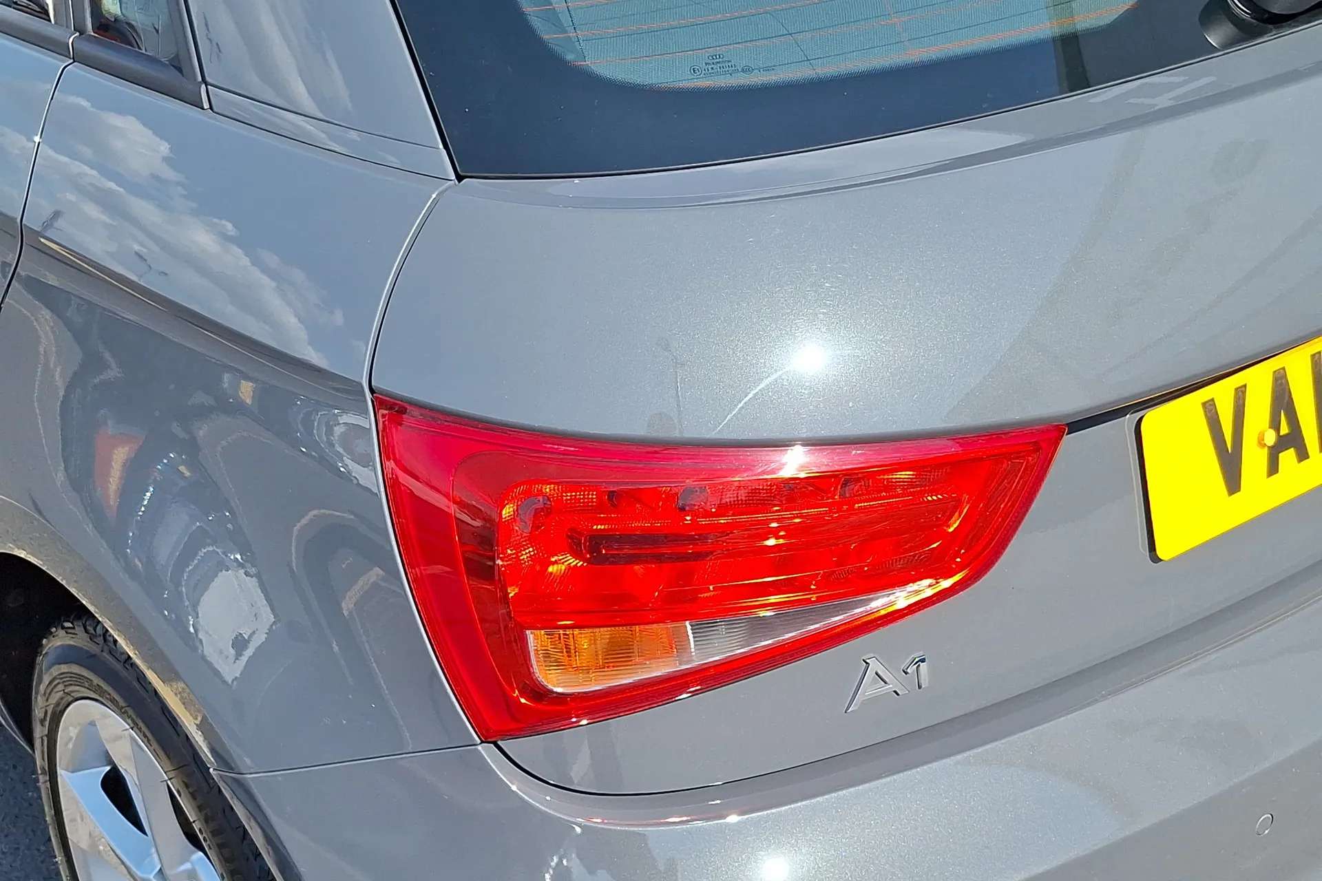 2018 AUDI A1 2018 AUDI A1