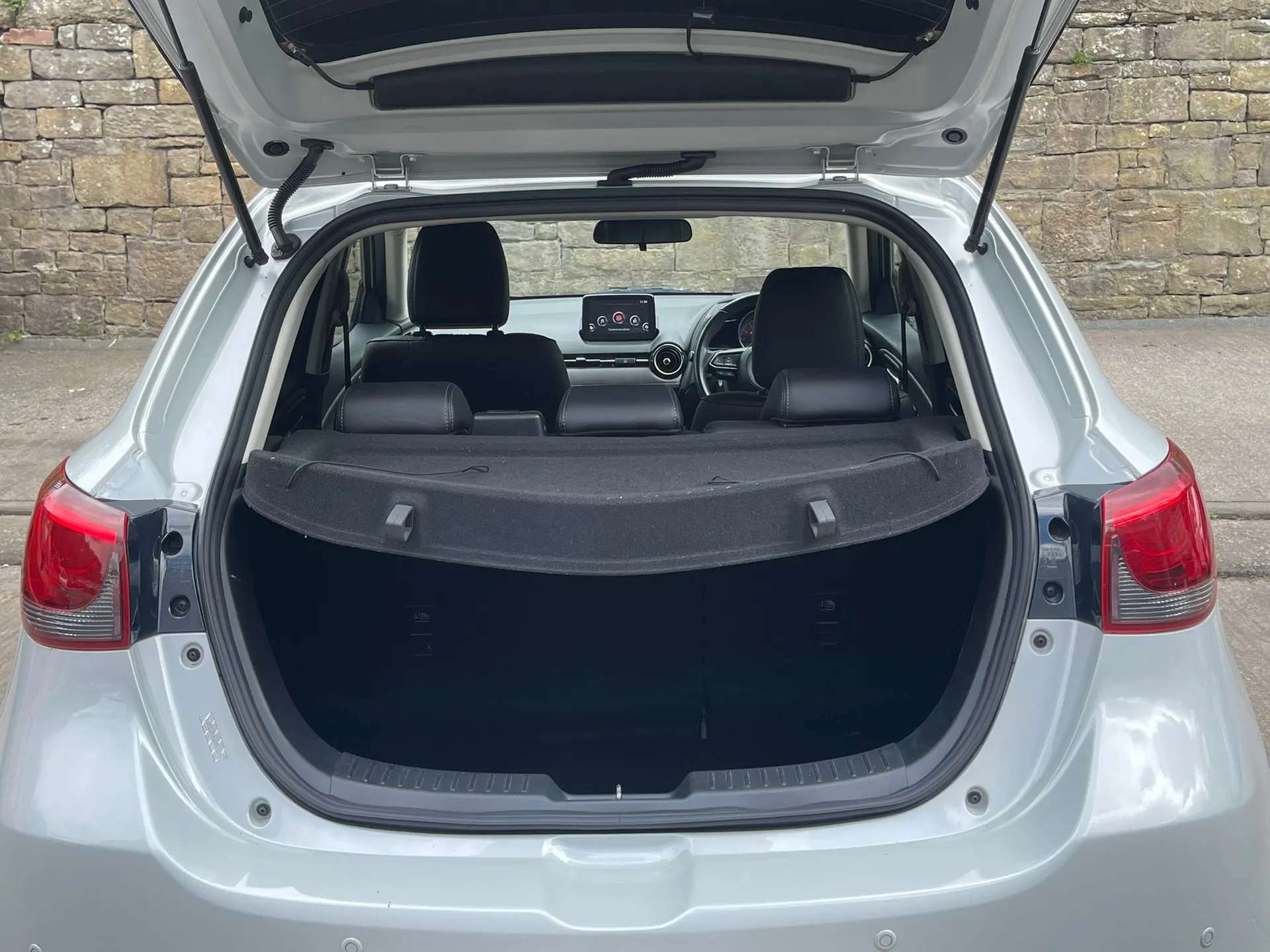 2018 MAZDA MAZDA2 2018 MAZDA MAZDA2
