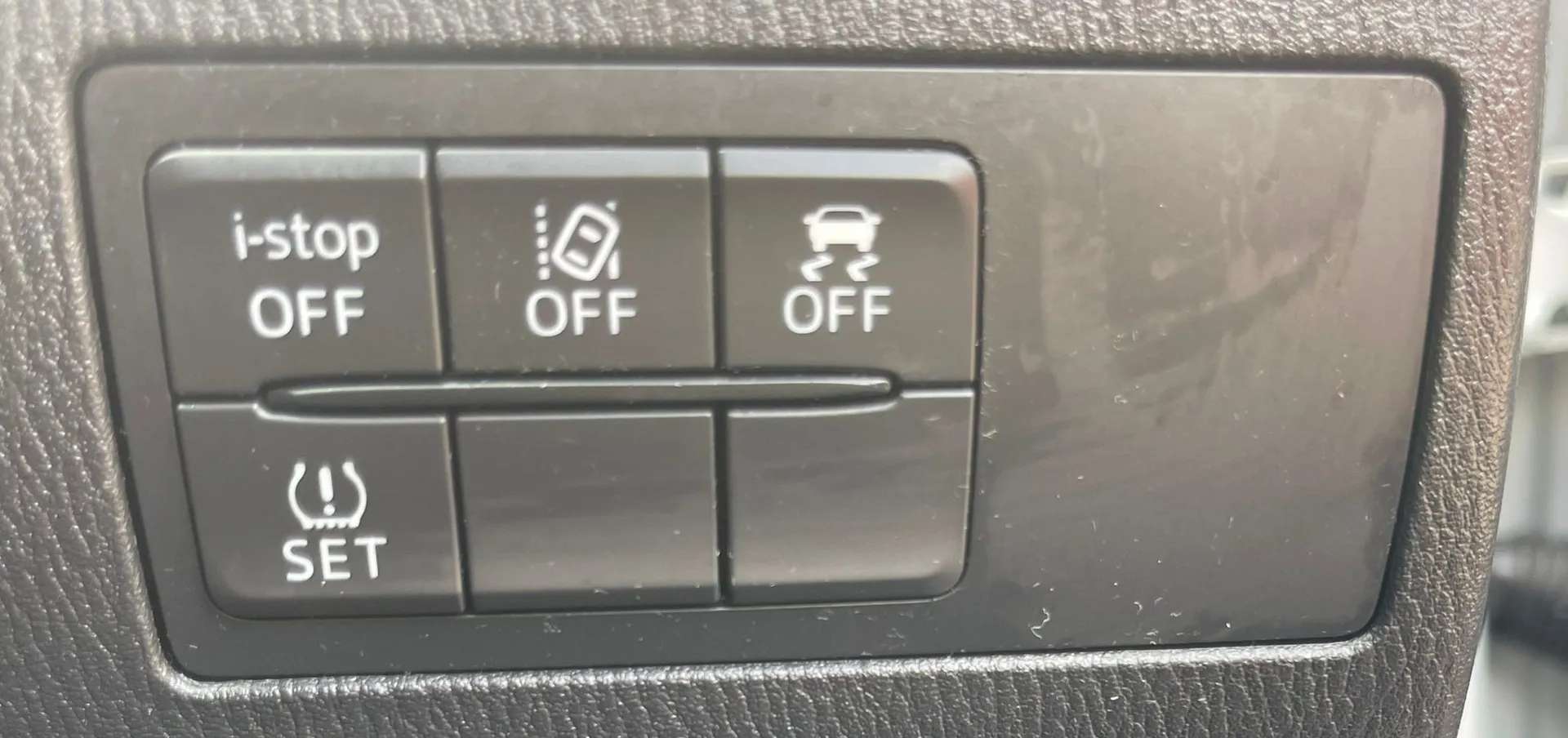 2018 MAZDA MAZDA2 2018 MAZDA MAZDA2