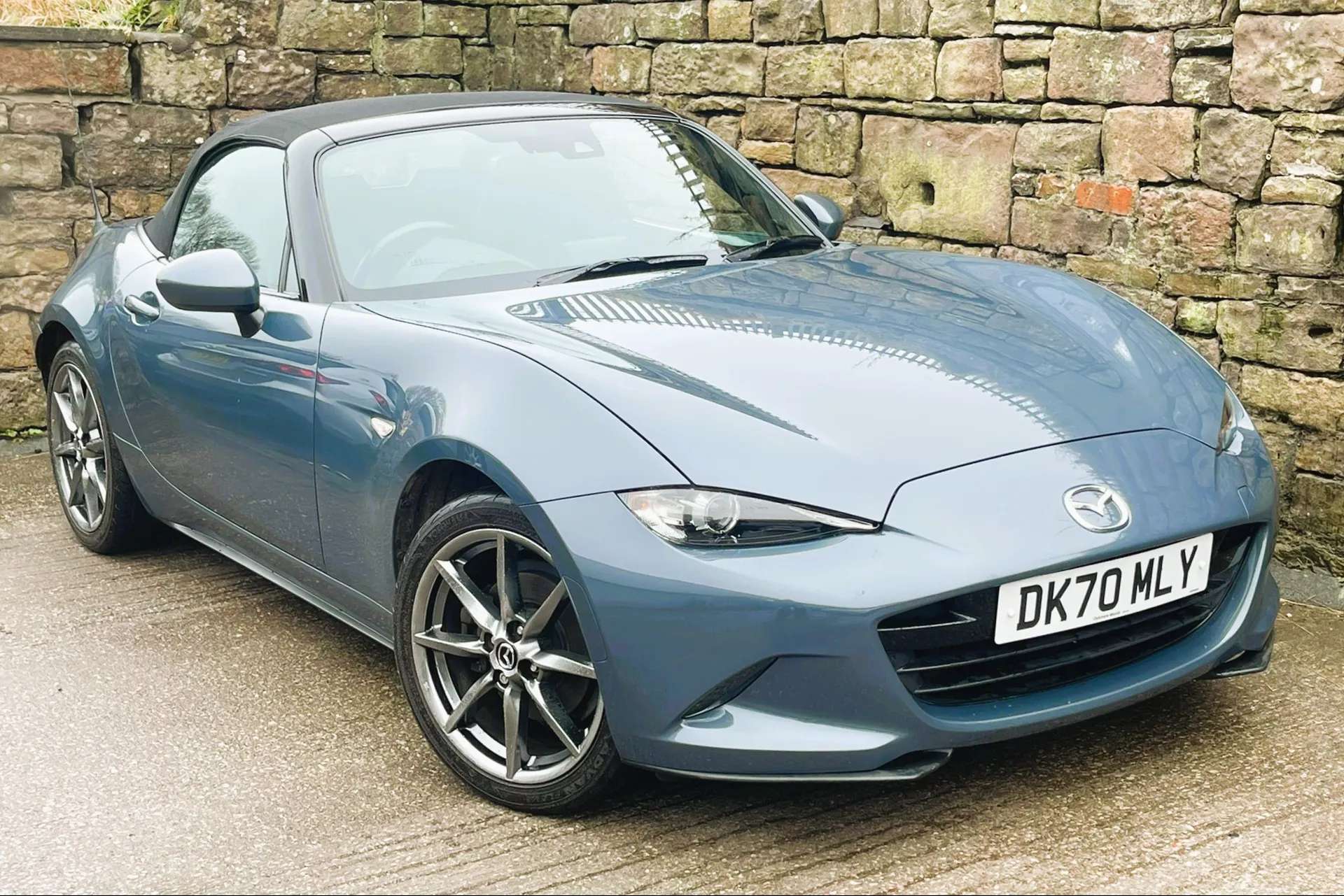 2020 MAZDA MX-5 2020 MAZDA MX-5