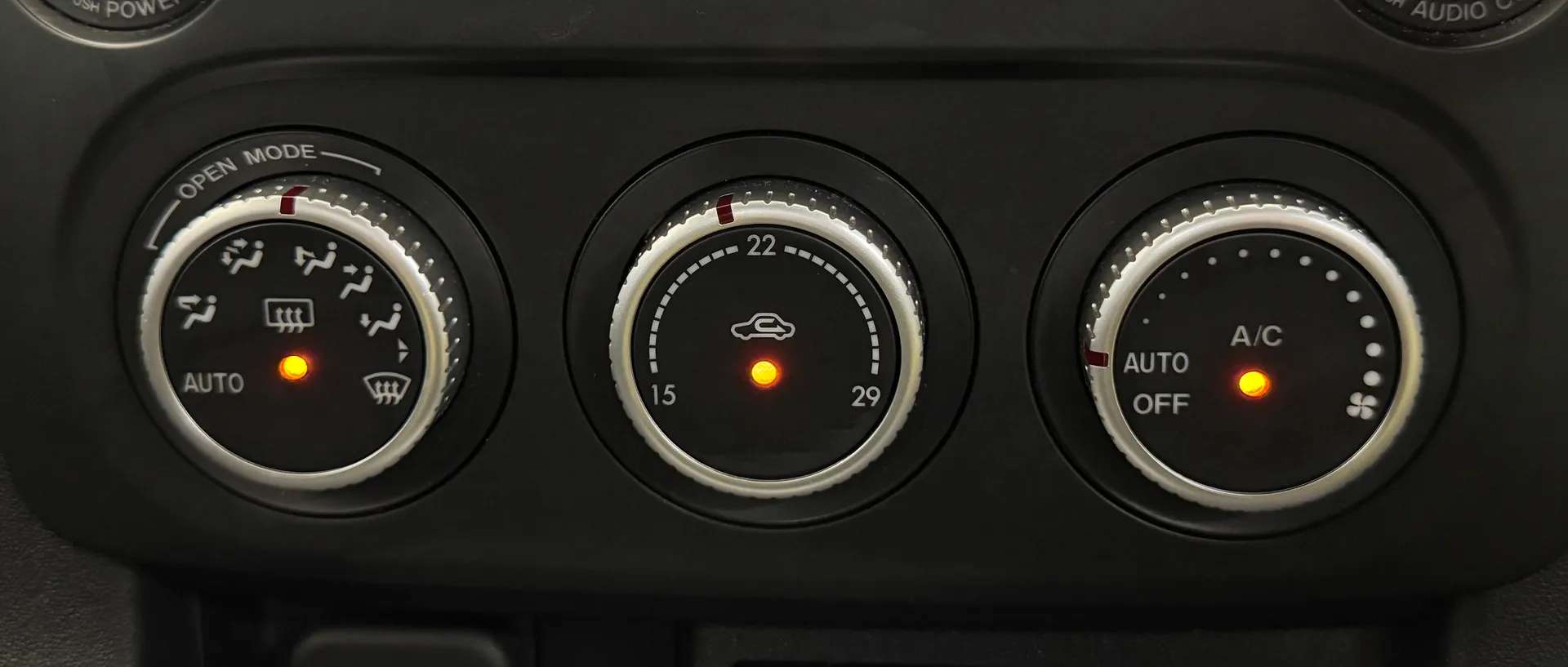2010 MAZDA MX-5 2010 MAZDA MX-5