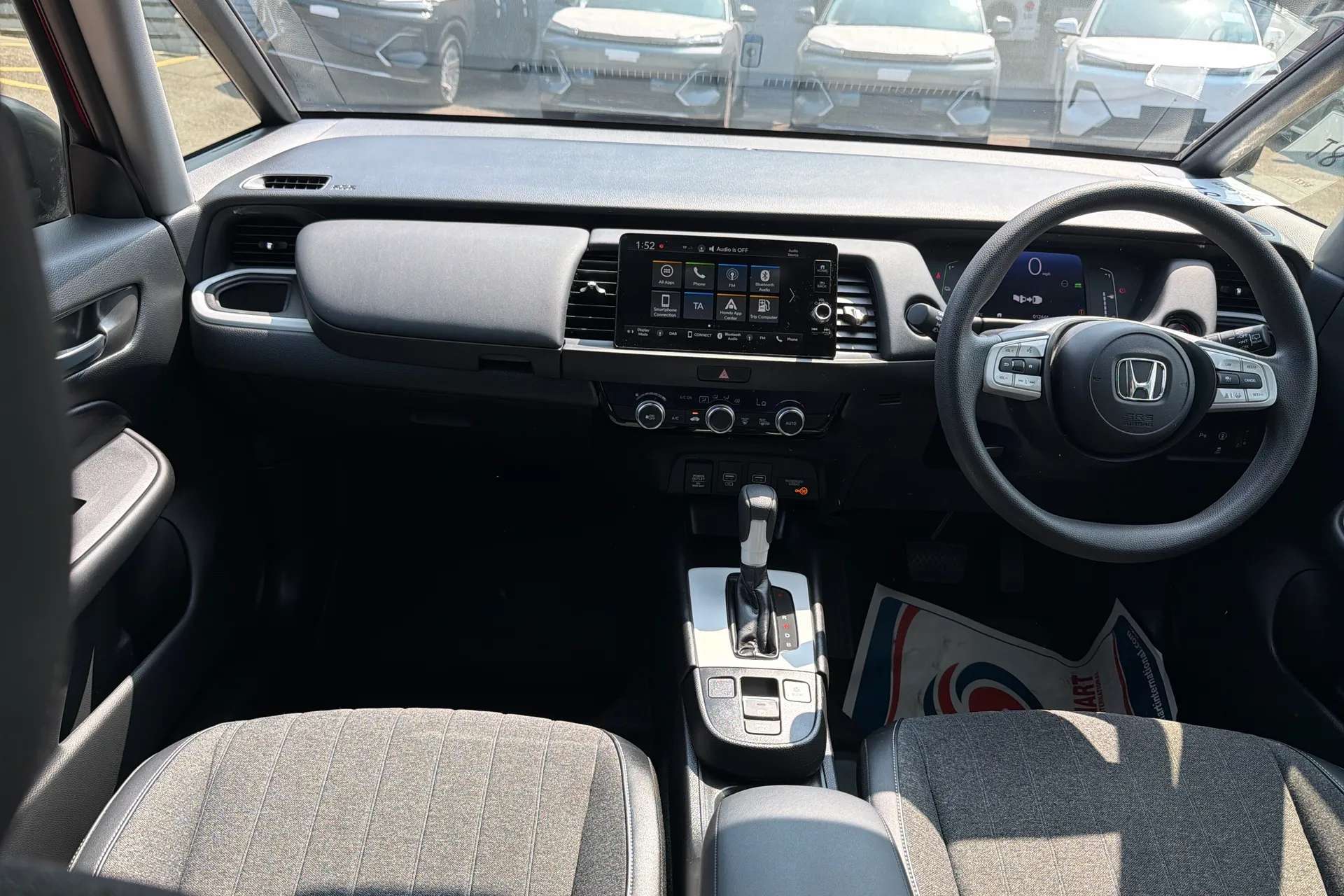 A 2021 HONDA JAZZ 1.5 i-MMD Hybrid SR 5dr eCVT A 2021 HONDA JAZZ 1.5 i-MMD Hybrid SR 5dr eCVT