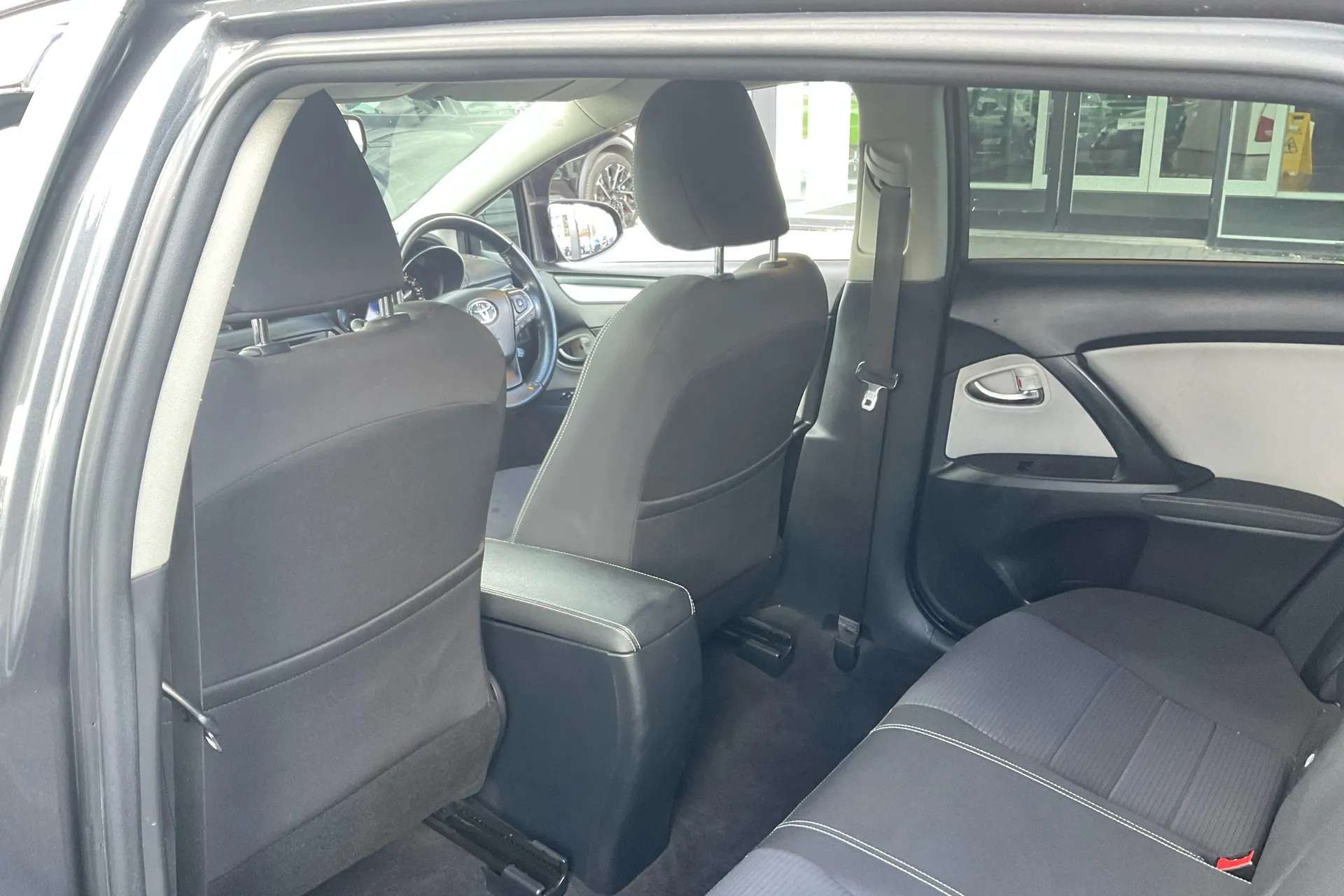 2018 TOYOTA AVENSIS 2018 TOYOTA AVENSIS