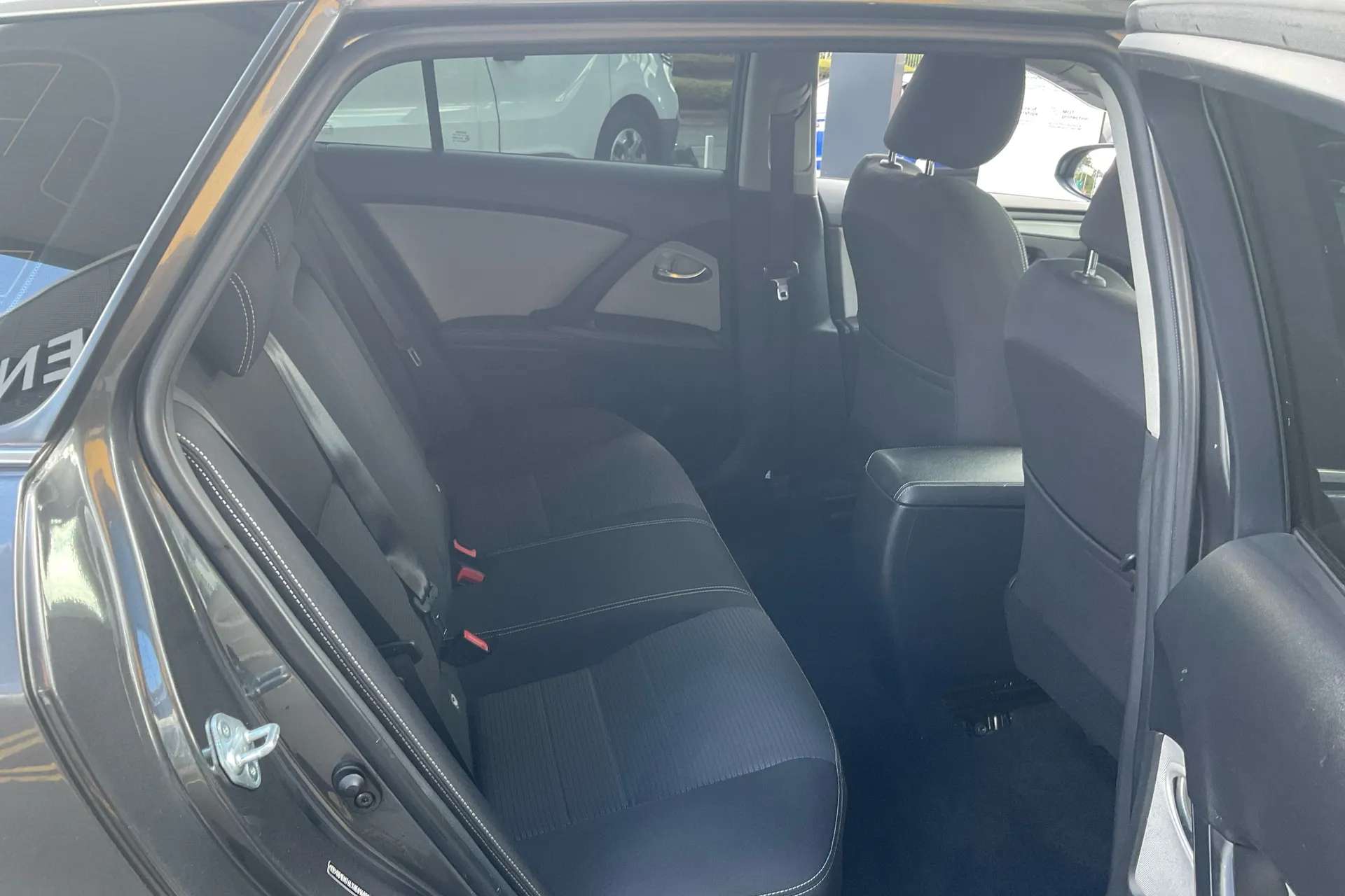 2018 TOYOTA AVENSIS 2018 TOYOTA AVENSIS