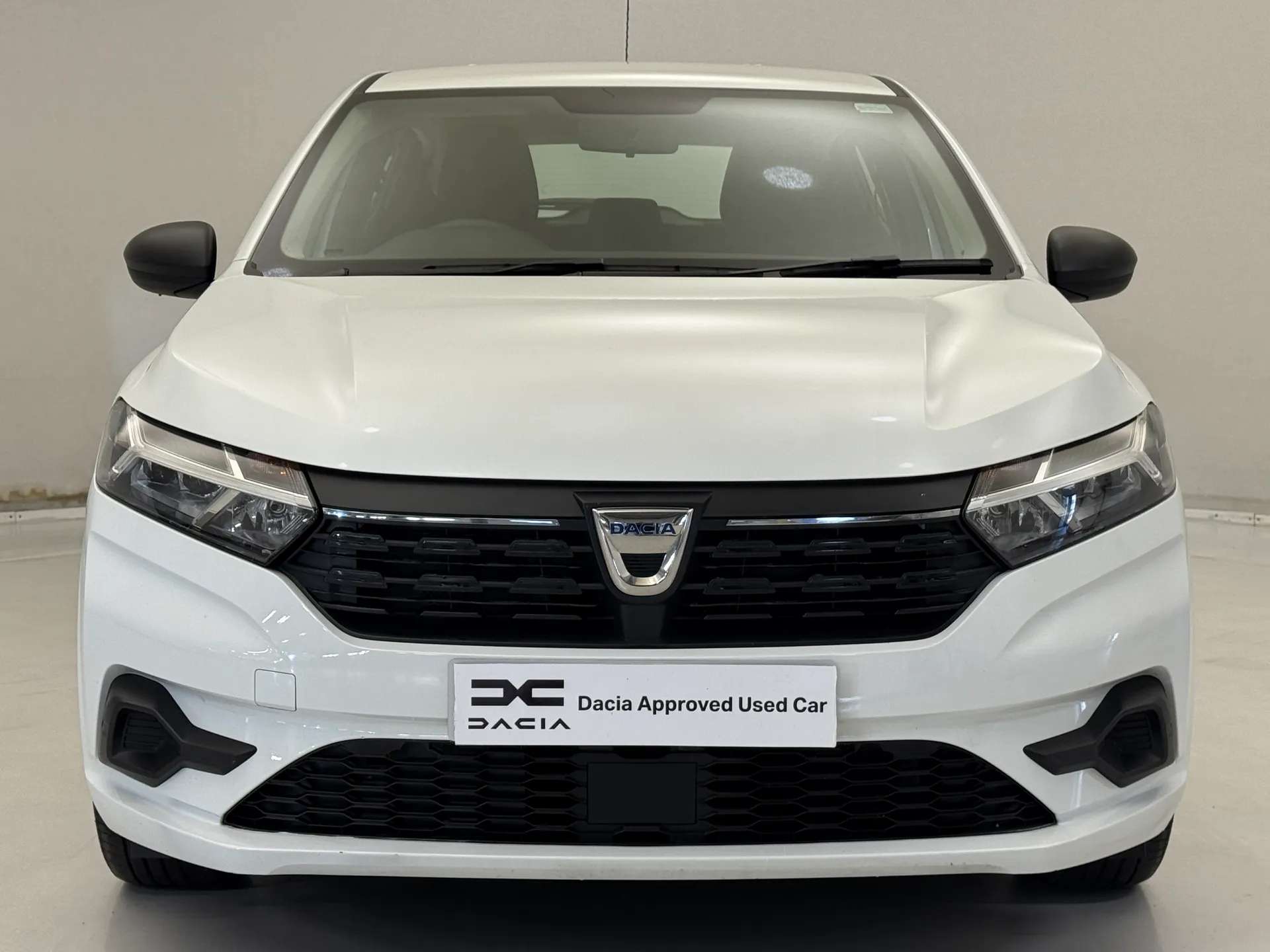 A 2022 DACIA SANDERO 1.0 SCe Essential 5dr A 2022 DACIA SANDERO 1.0 SCe Essential 5dr