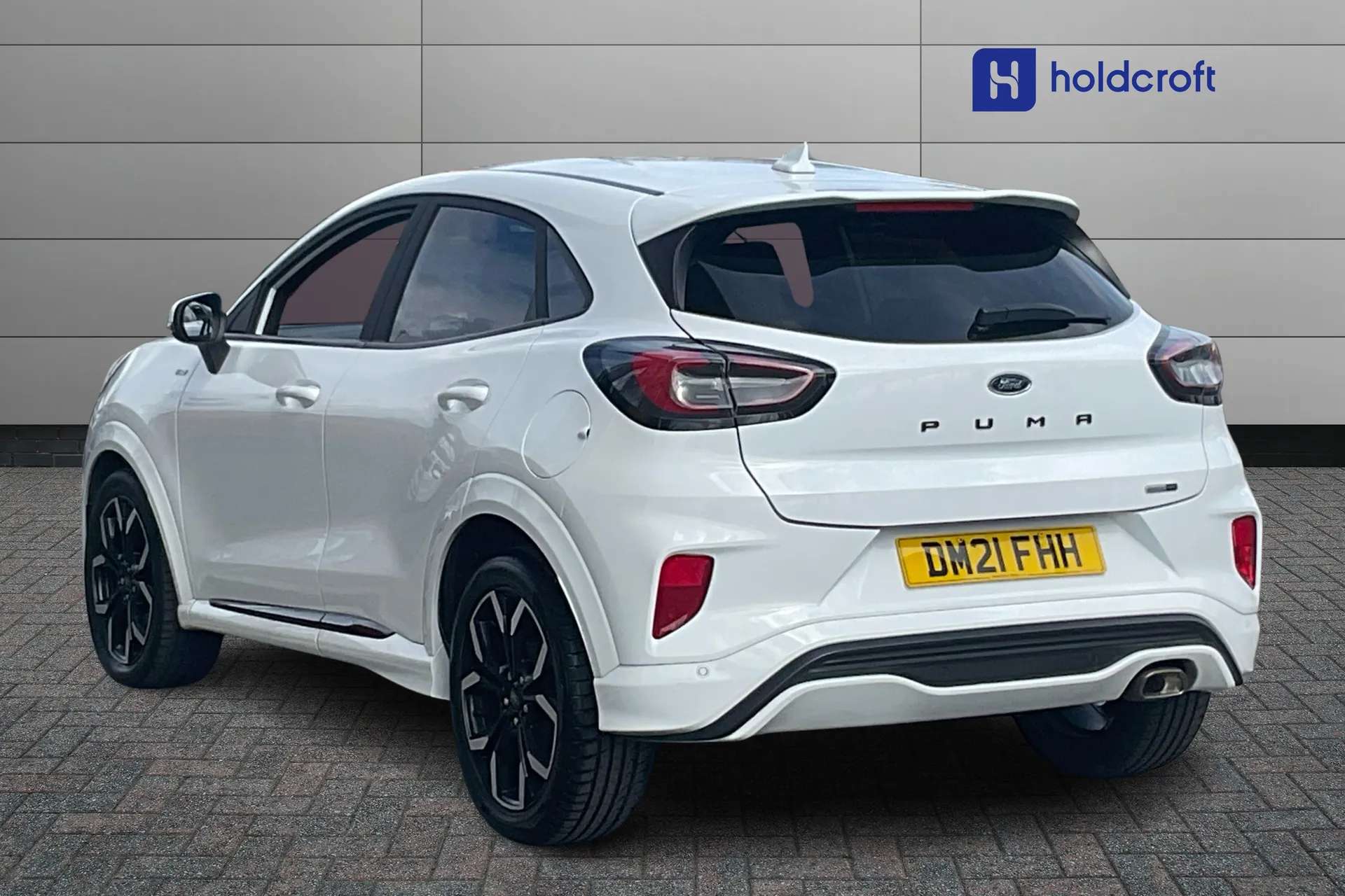 A 2021 FORD PUMA 1.0 EcoBoost Hybrid mHEV ST-Line X 5dr A 2021 FORD PUMA 1.0 EcoBoost Hybrid mHEV ST-Line X 5dr