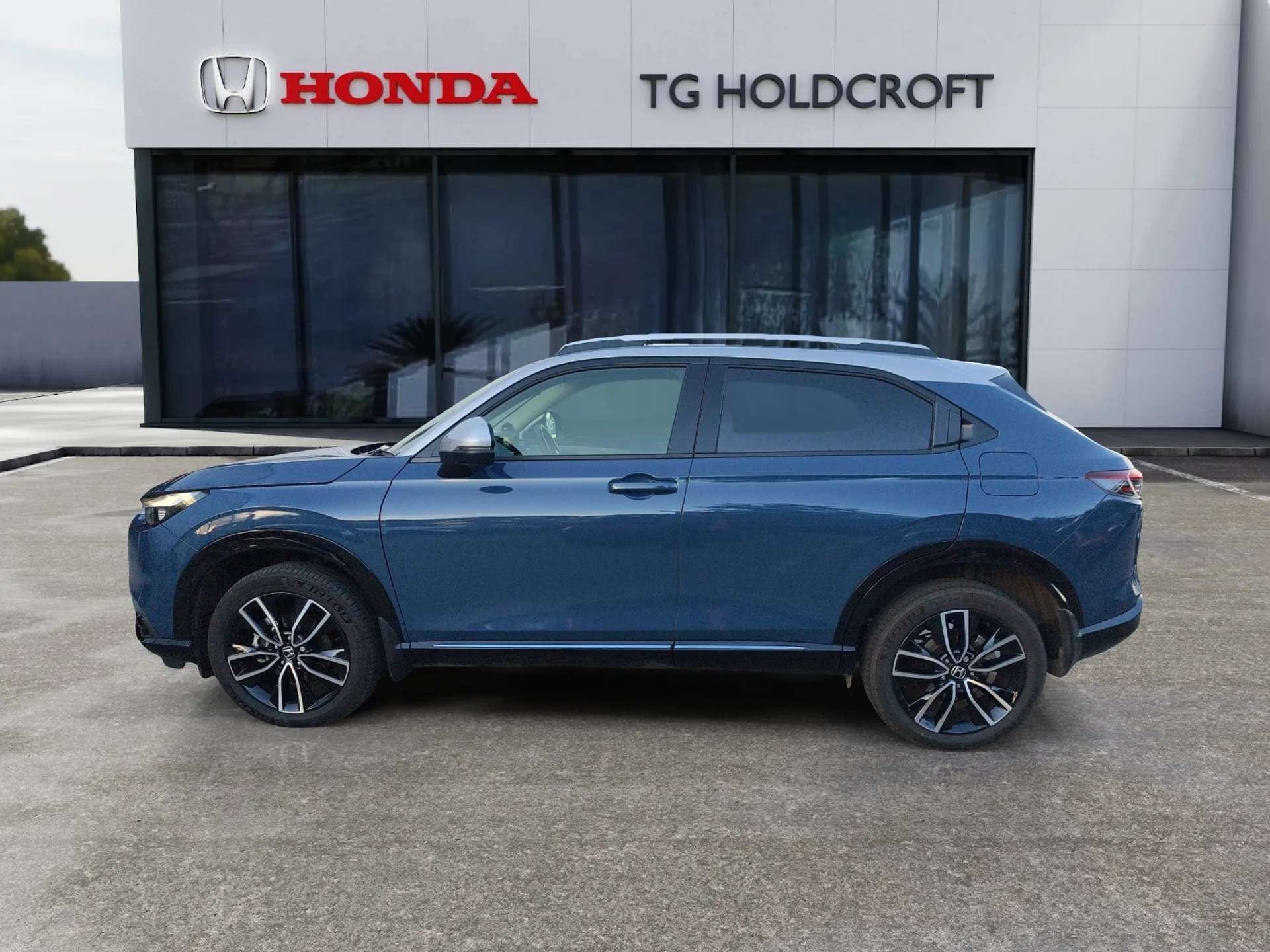 A 2025 HONDA HR-V 1.5 eHEV Advance Style 5dr CVT A 2025 HONDA HR-V 1.5 eHEV Advance Style 5dr CVT