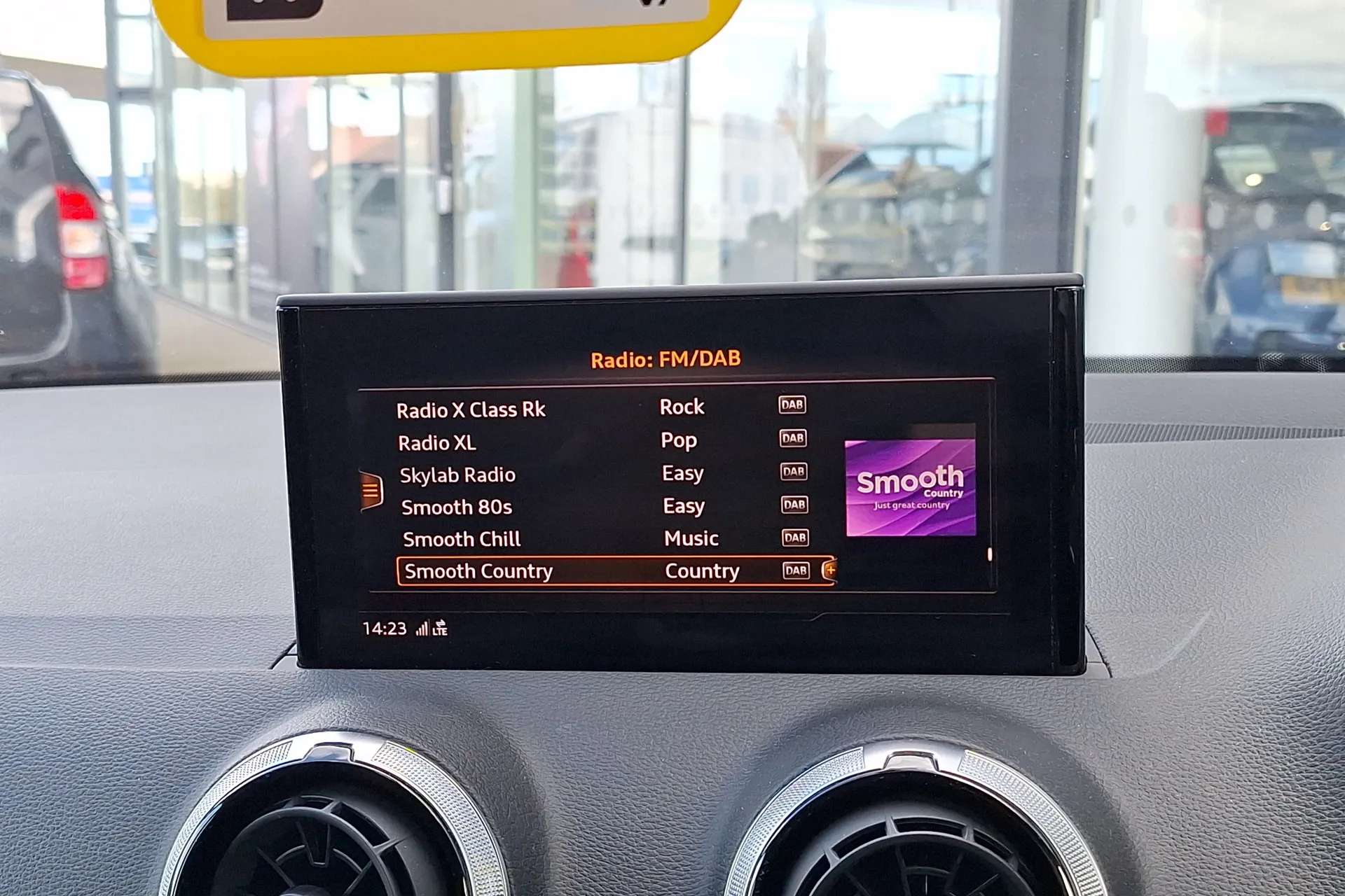 2023 AUDI Q2 2023 AUDI Q2