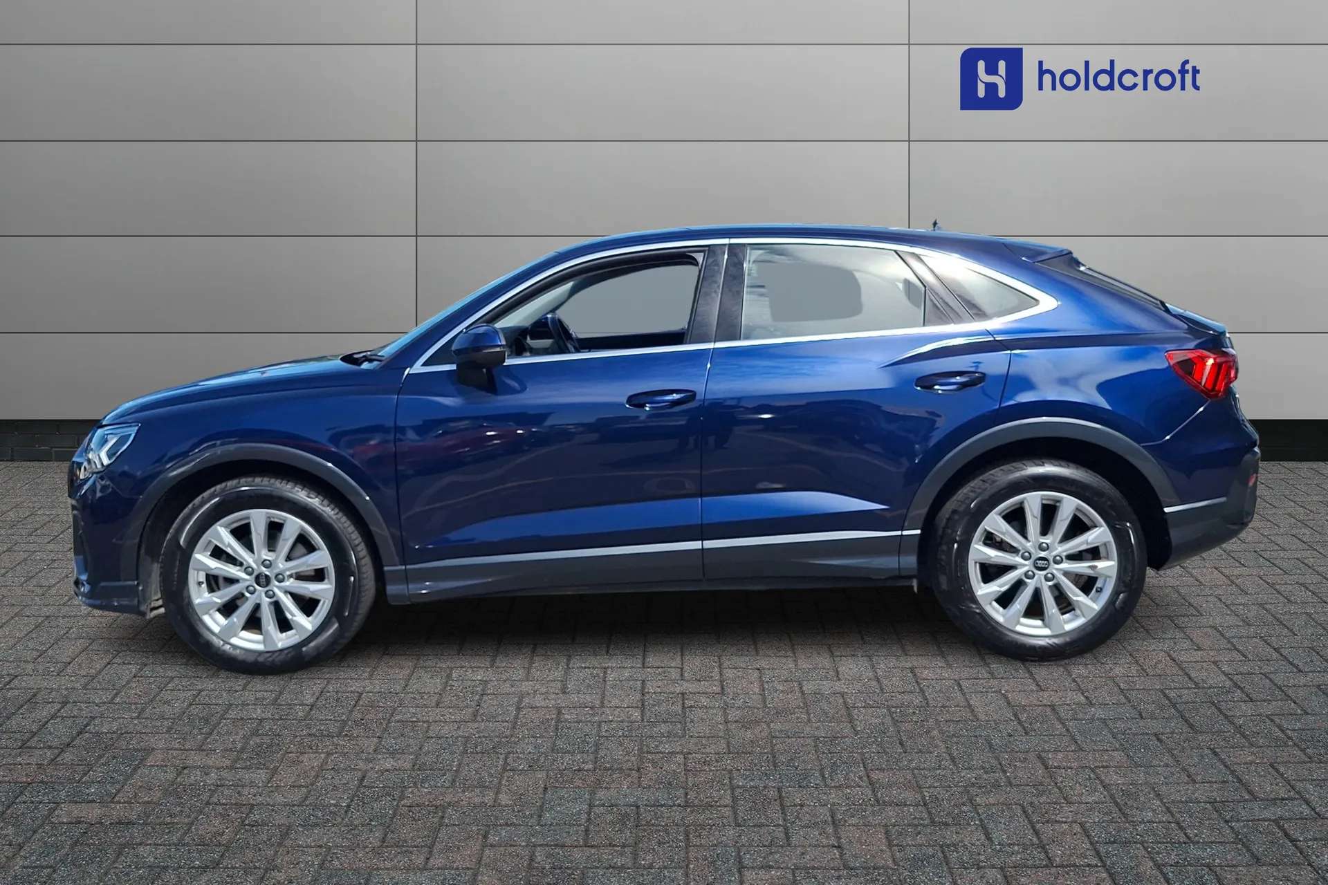 2023 AUDI Q3 2023 AUDI Q3