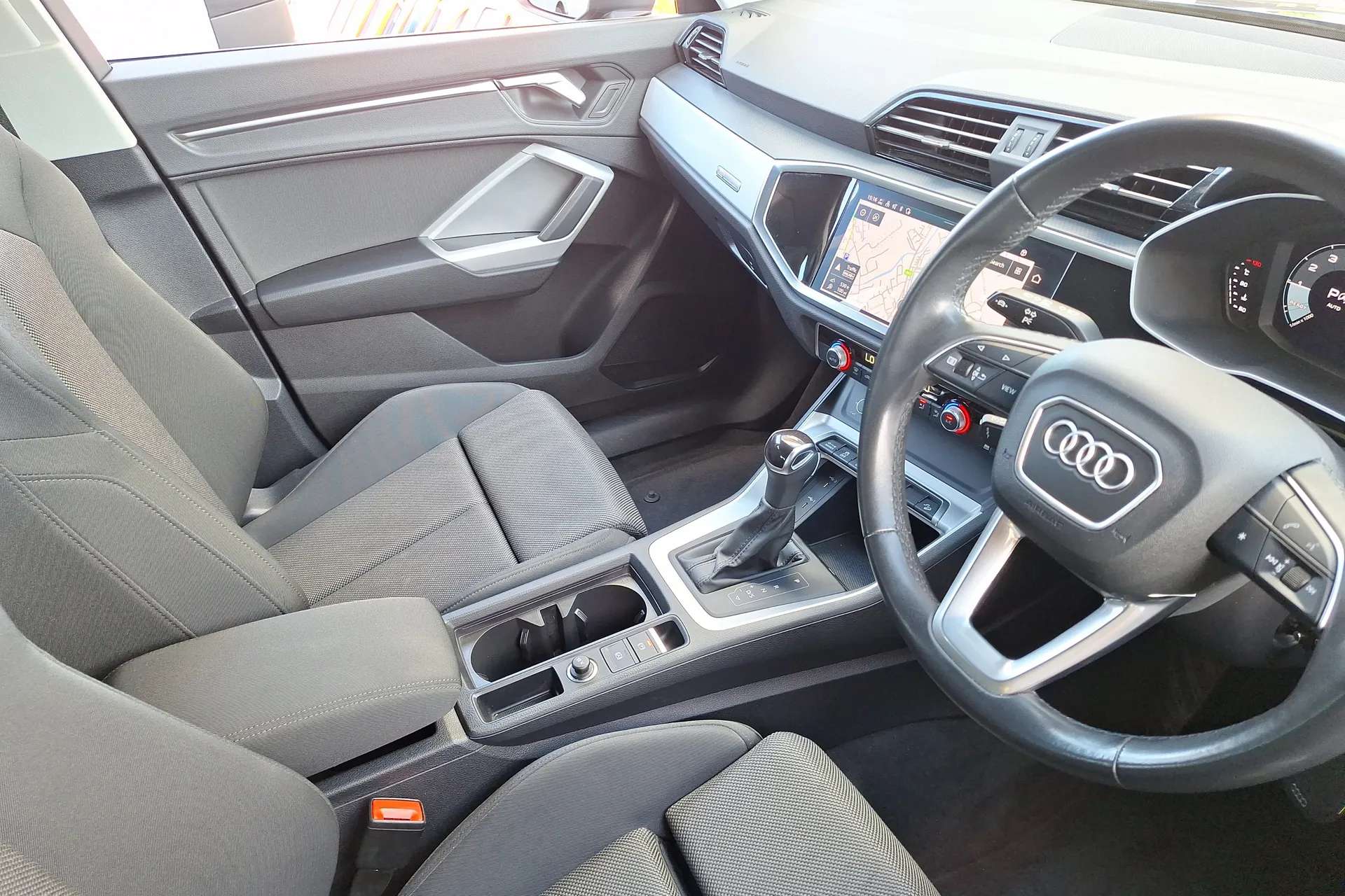 2023 AUDI Q3 2023 AUDI Q3