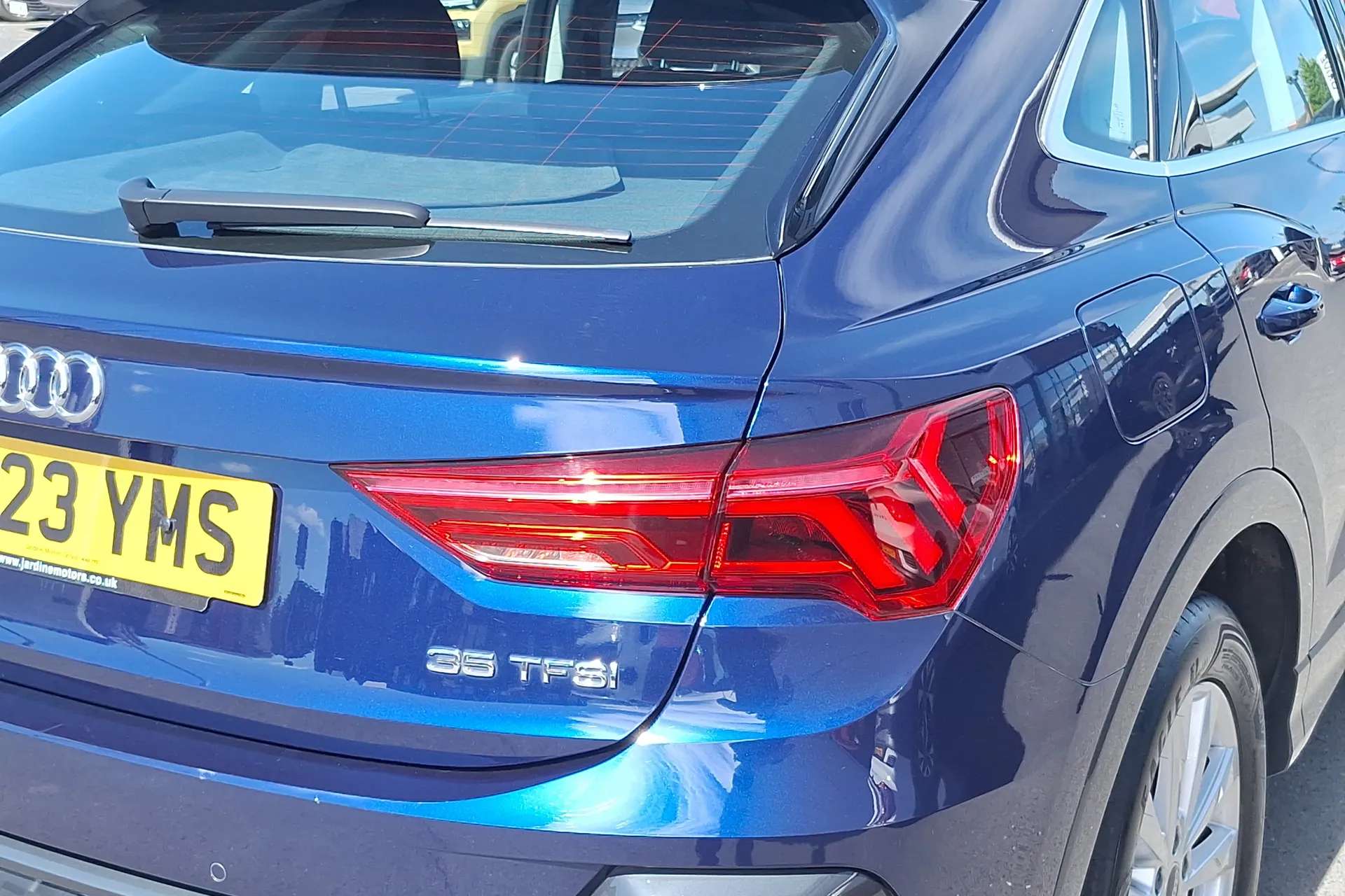 2023 AUDI Q3 2023 AUDI Q3