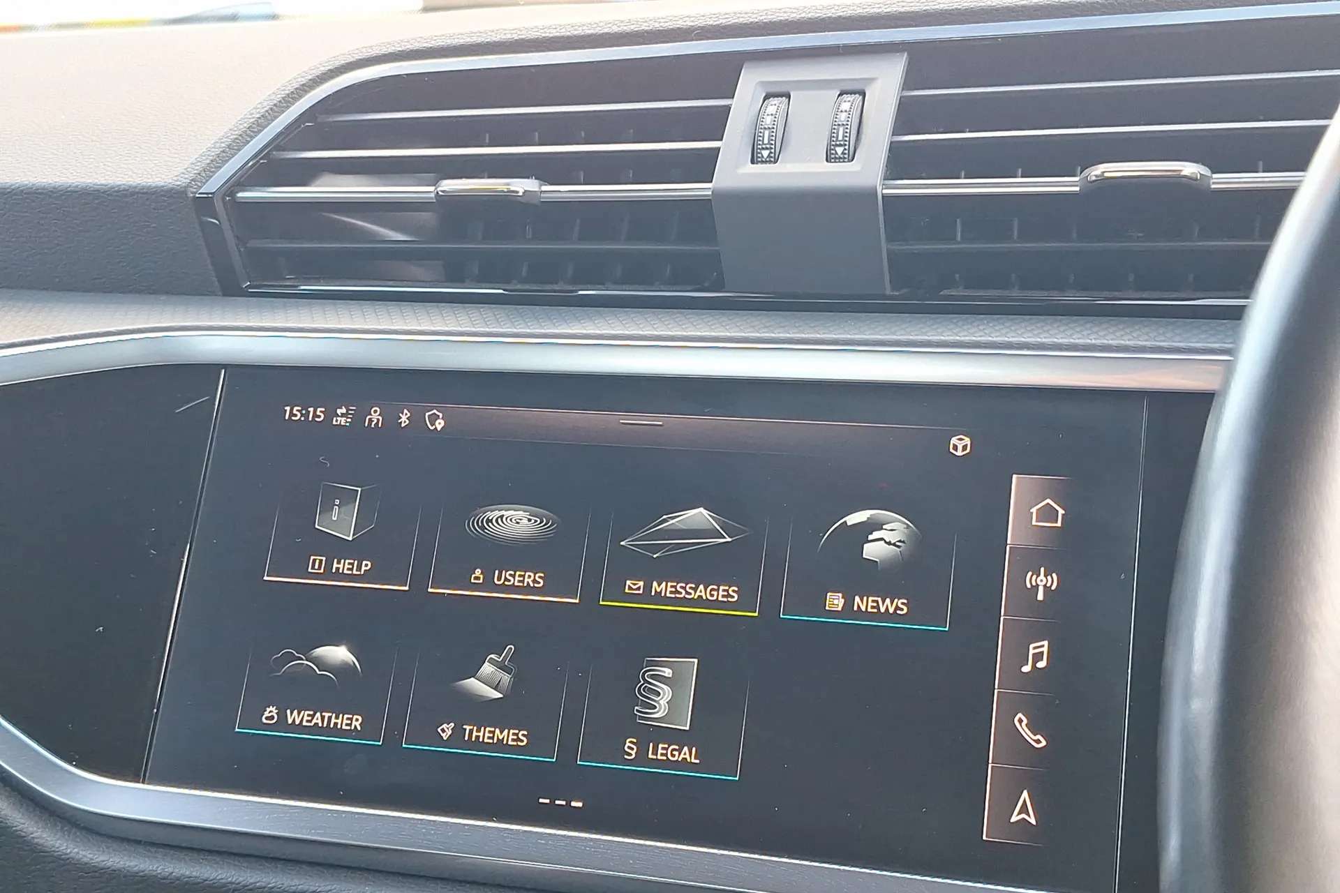 2023 AUDI Q3 2023 AUDI Q3