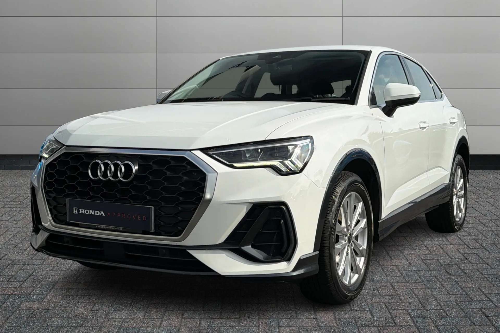2023 AUDI Q3 2023 AUDI Q3