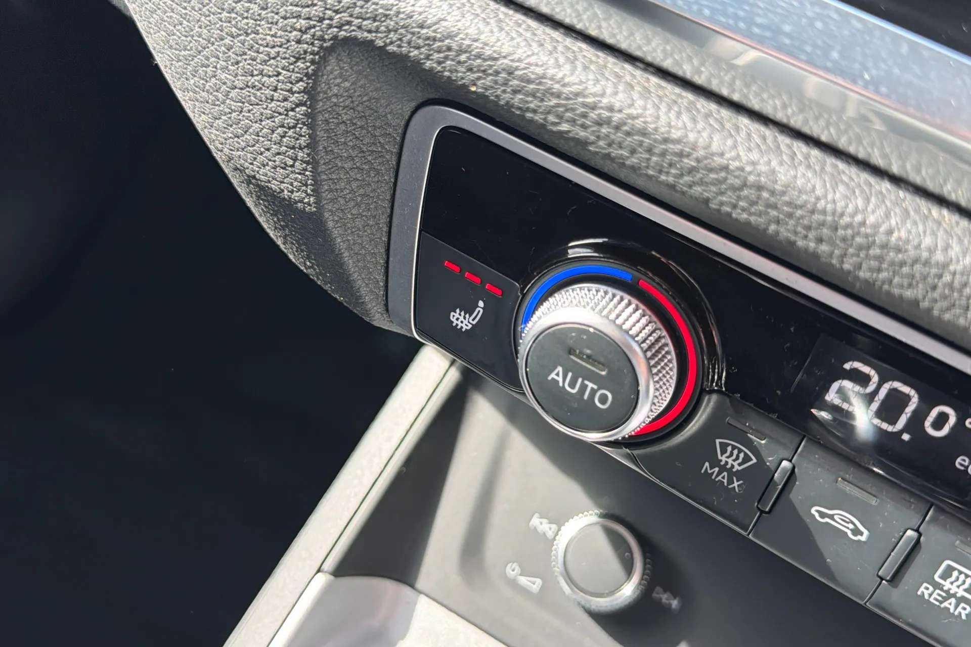 2023 AUDI Q3 2023 AUDI Q3
