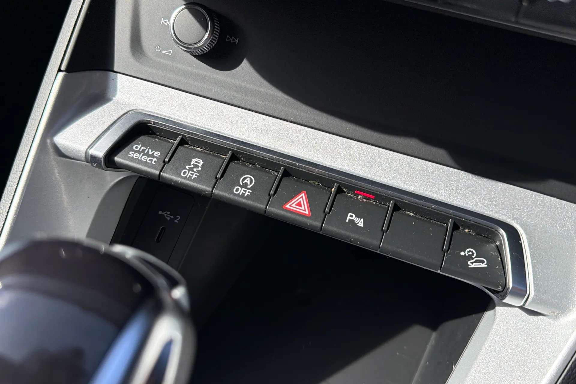 2023 AUDI Q3 2023 AUDI Q3